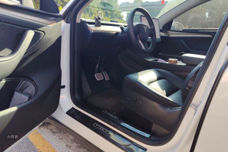 Tesla Model Y 2021 #18 Tesla Model Y 2021 car image #18