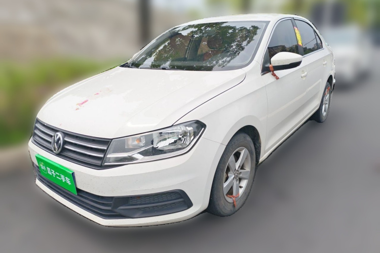 Volkswagen Santana 2017 car image #2