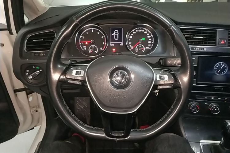 Volkswagen Golf 2018 #11 Volkswagen Golf 2018 car image #11