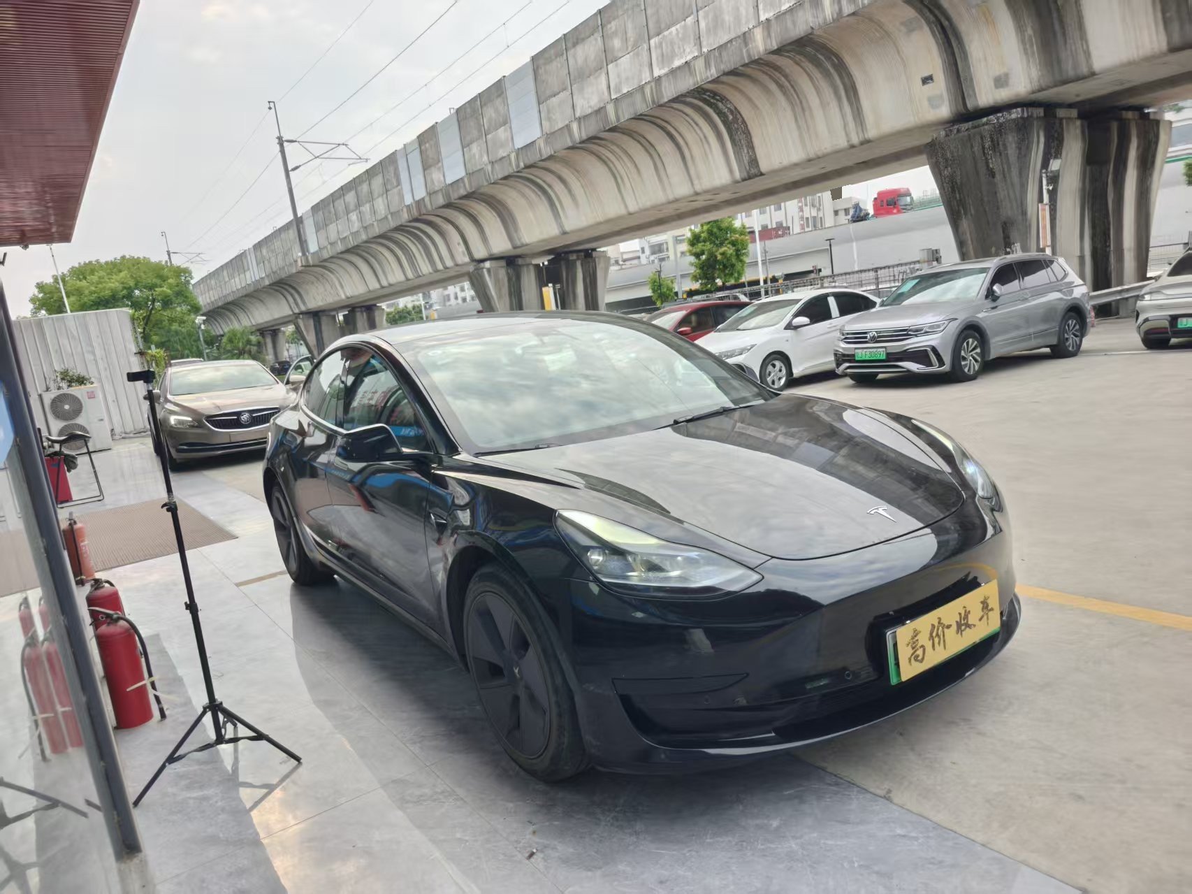 Tesla Model 3 2023 #3 Tesla Model 3 2023 car image #3