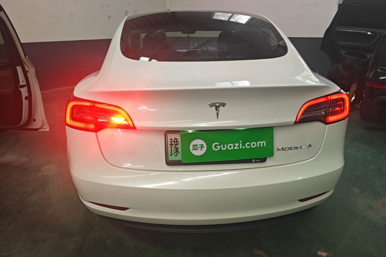 Tesla Model 3 2020 #6 Tesla Model 3 2020 immagine di auto #6