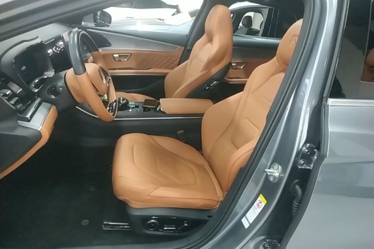 BYD Han 2022 car image #15