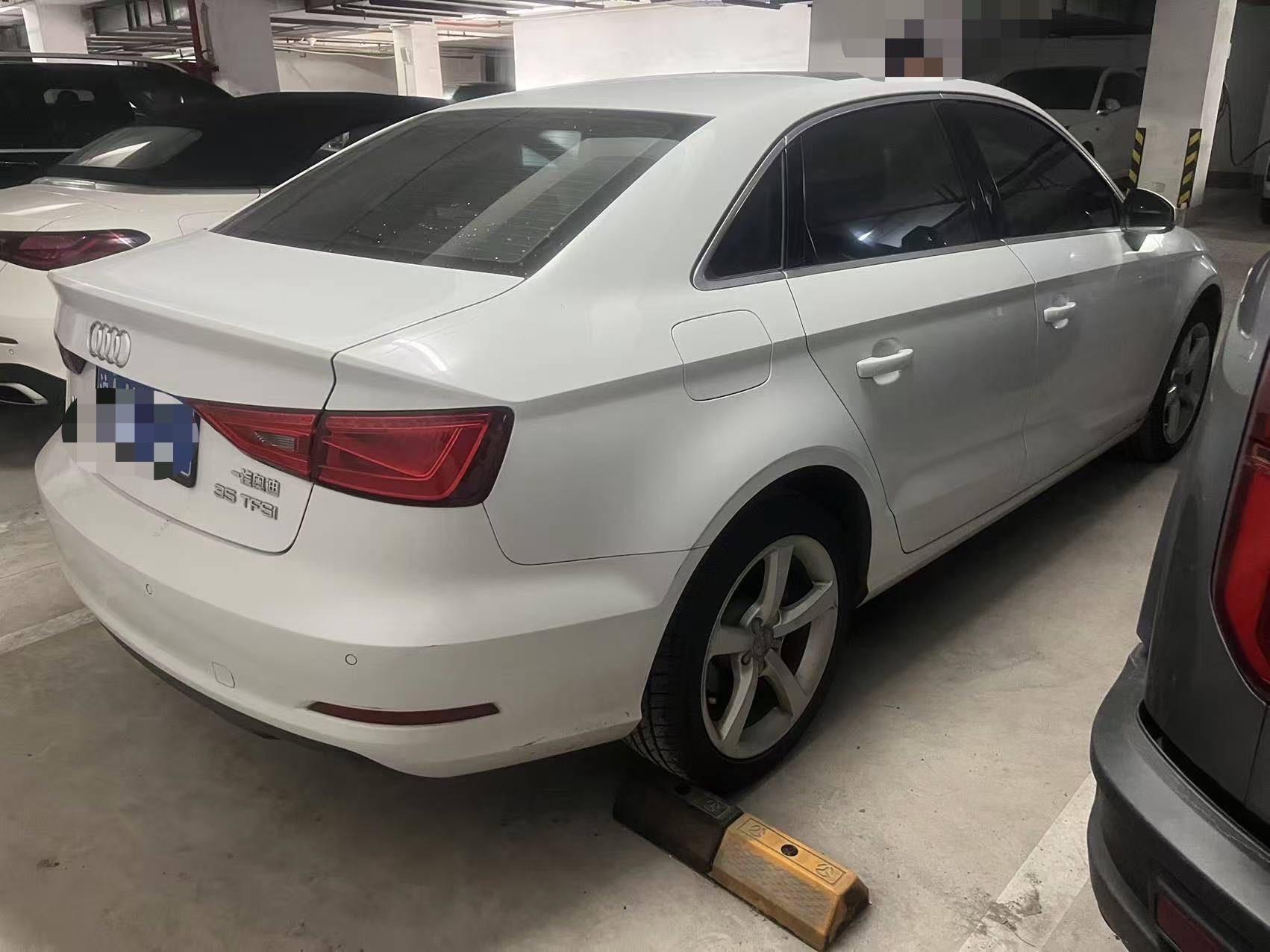 Audi A3 2015 car image #8