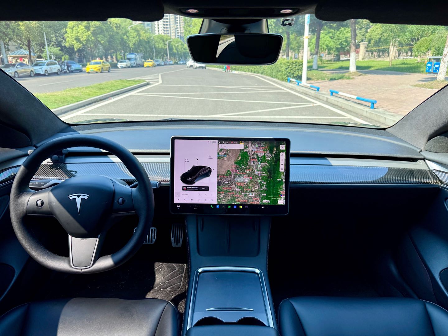 Tesla Model 3 2021 car image #12