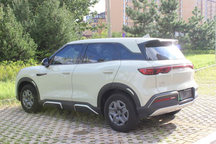 BYD YuanUP 2024 #7 BYD YuanUP 2024 car image #7