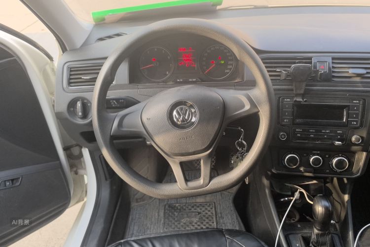 Volkswagen Santana 2022 car image #12