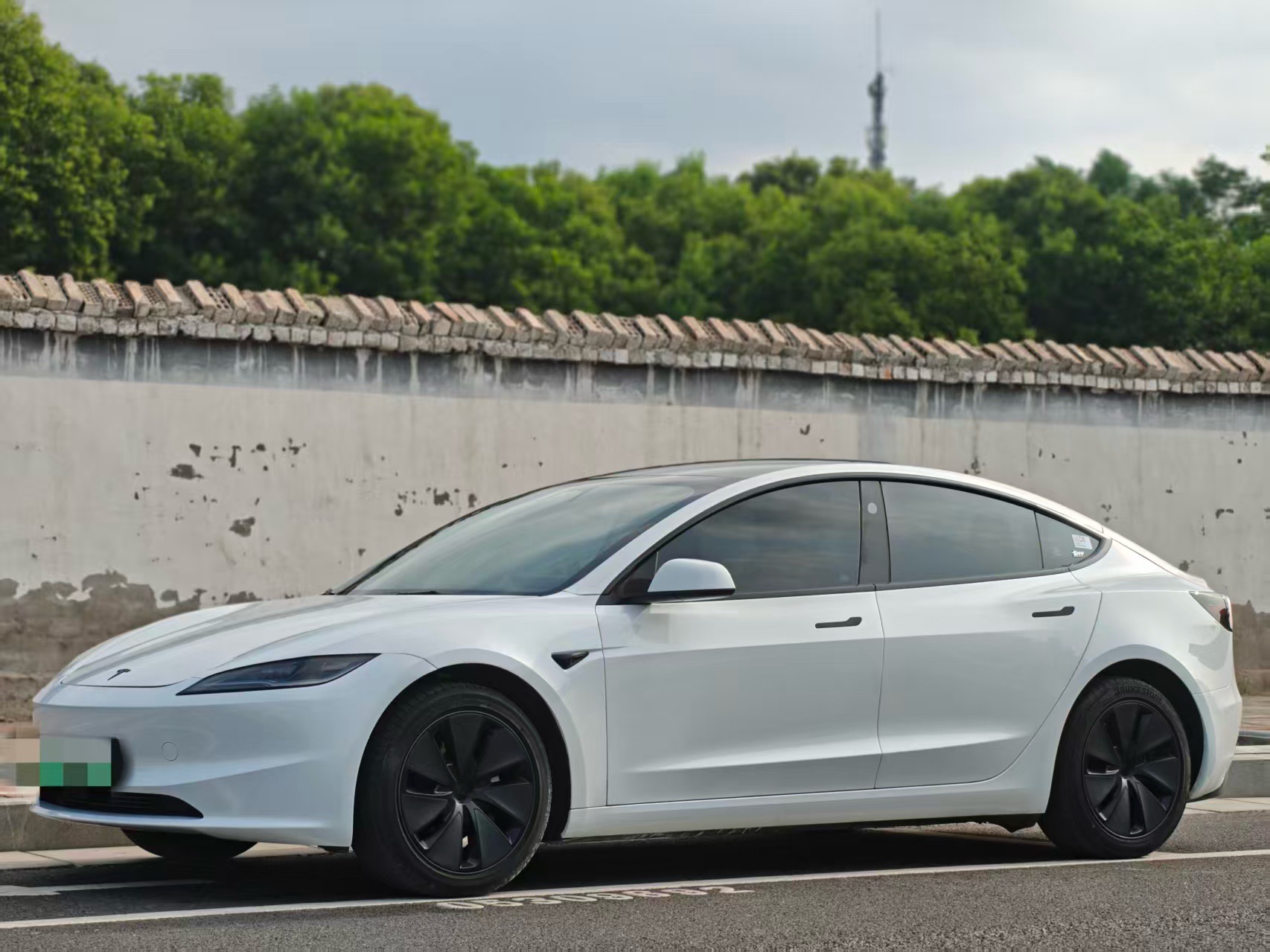Tesla Model 3 2026 car image 