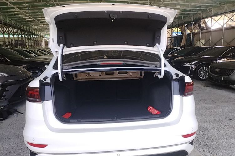 GEELY Emgrand 2025 #21 GEELY Emgrand 2025 immagine di auto #21