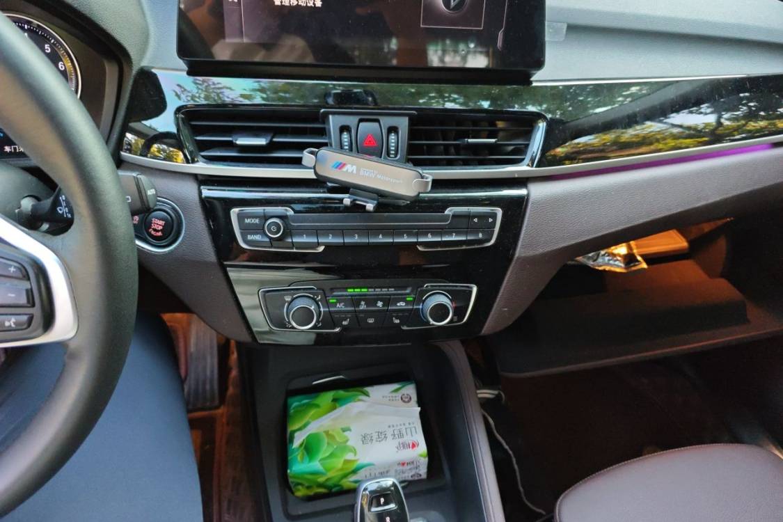 BMW X1 2021 #26 BMW X1 2021 car image #26