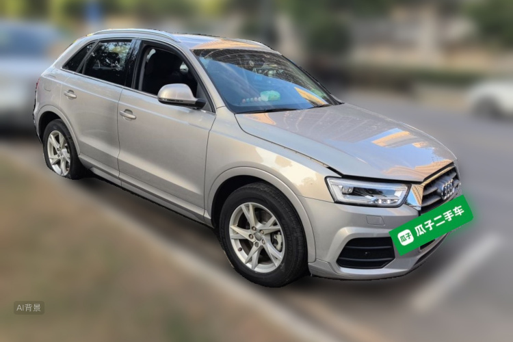 Audi Q3 2019 car image #4