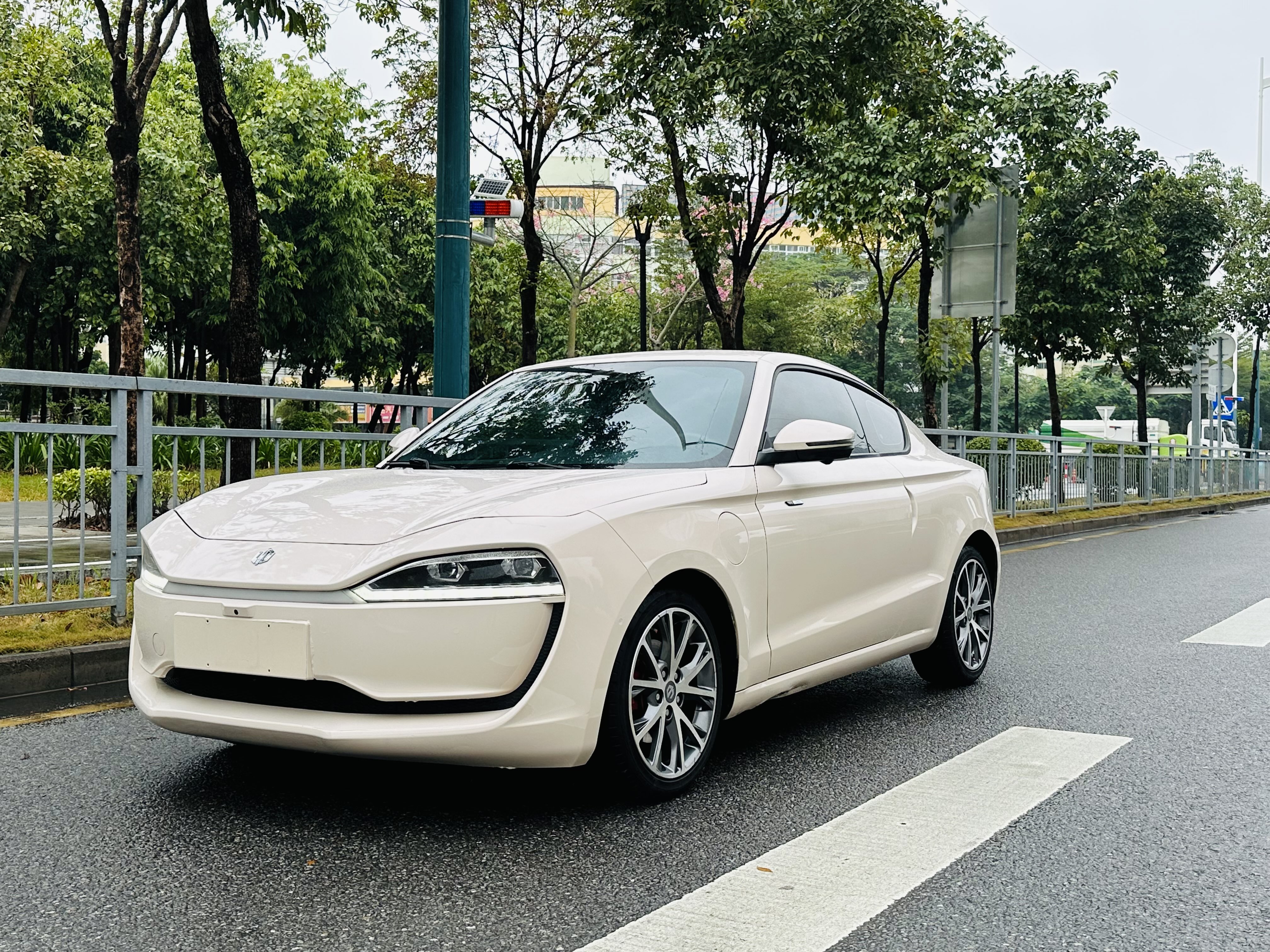 Leapmotor S01 2019 汽车图片 