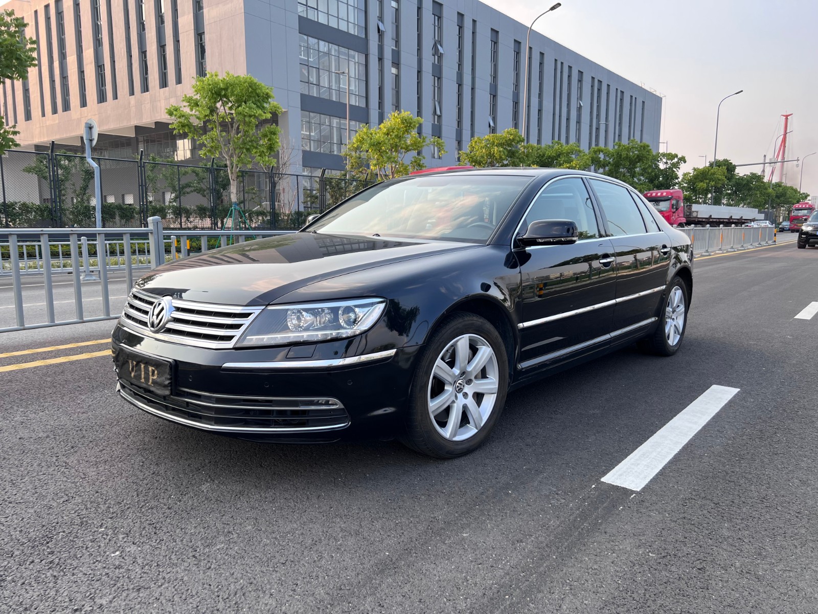 Volkswagen Pheaton 2016 Volkswagen Pheaton 2016 immagine di auto