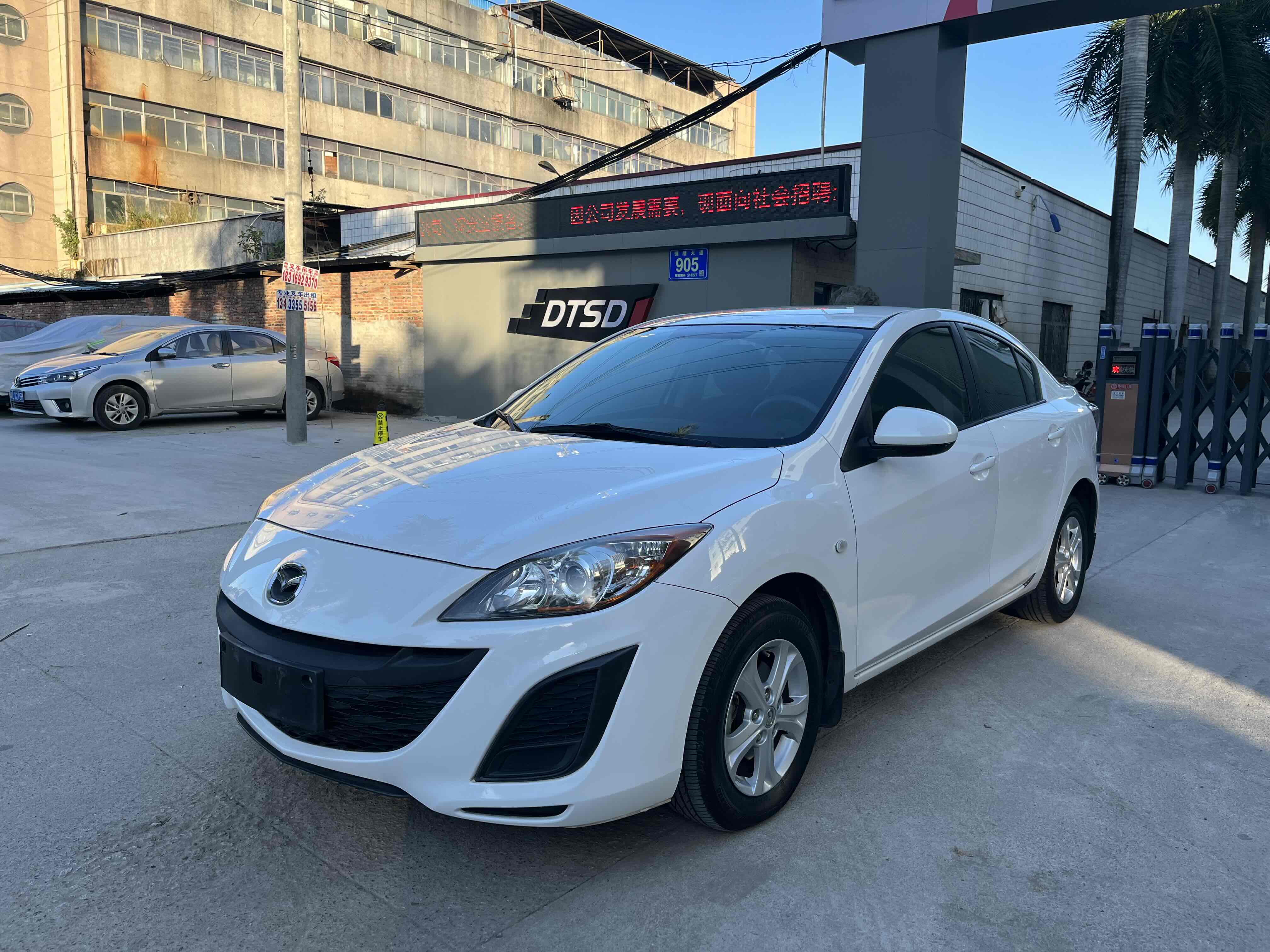 Mazda 3 Startech 2012 汽车图片 