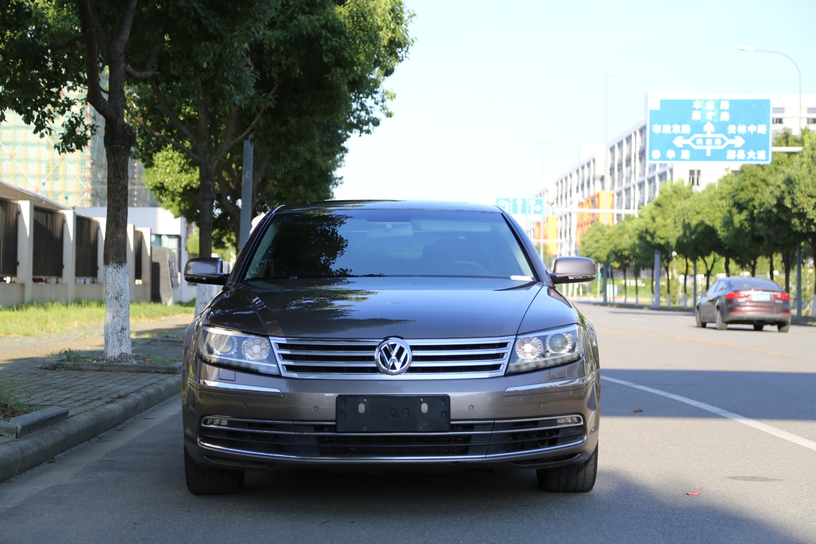 Volkswagen Pheaton 2016 Volkswagen Pheaton 2016 immagine di auto