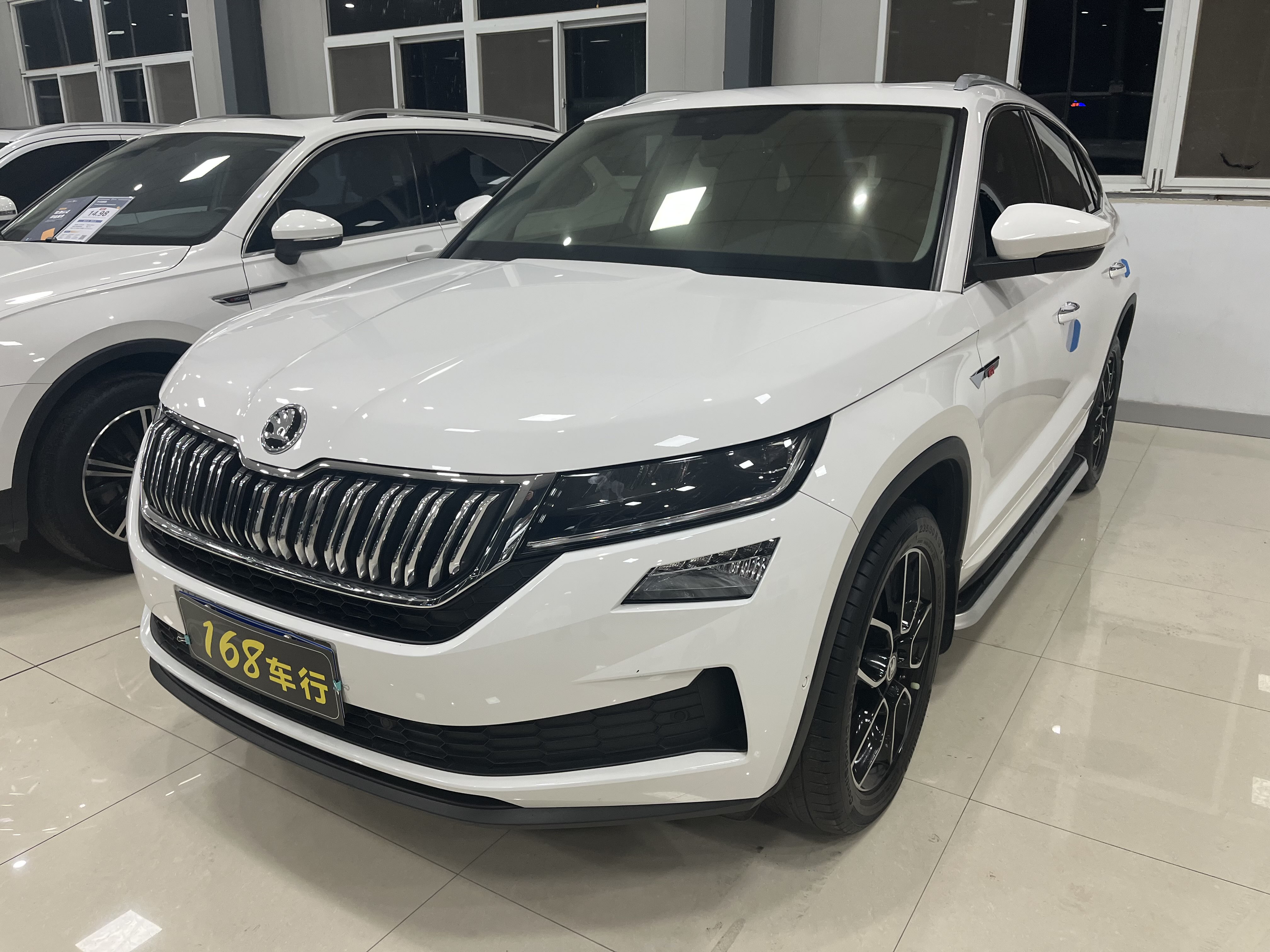 Skoda Kodiaq GT 2021 Skoda Kodiaq GT 2021 immagine di auto