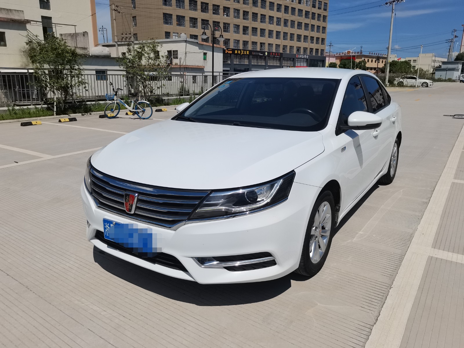 Roewe i6 2018 car image 