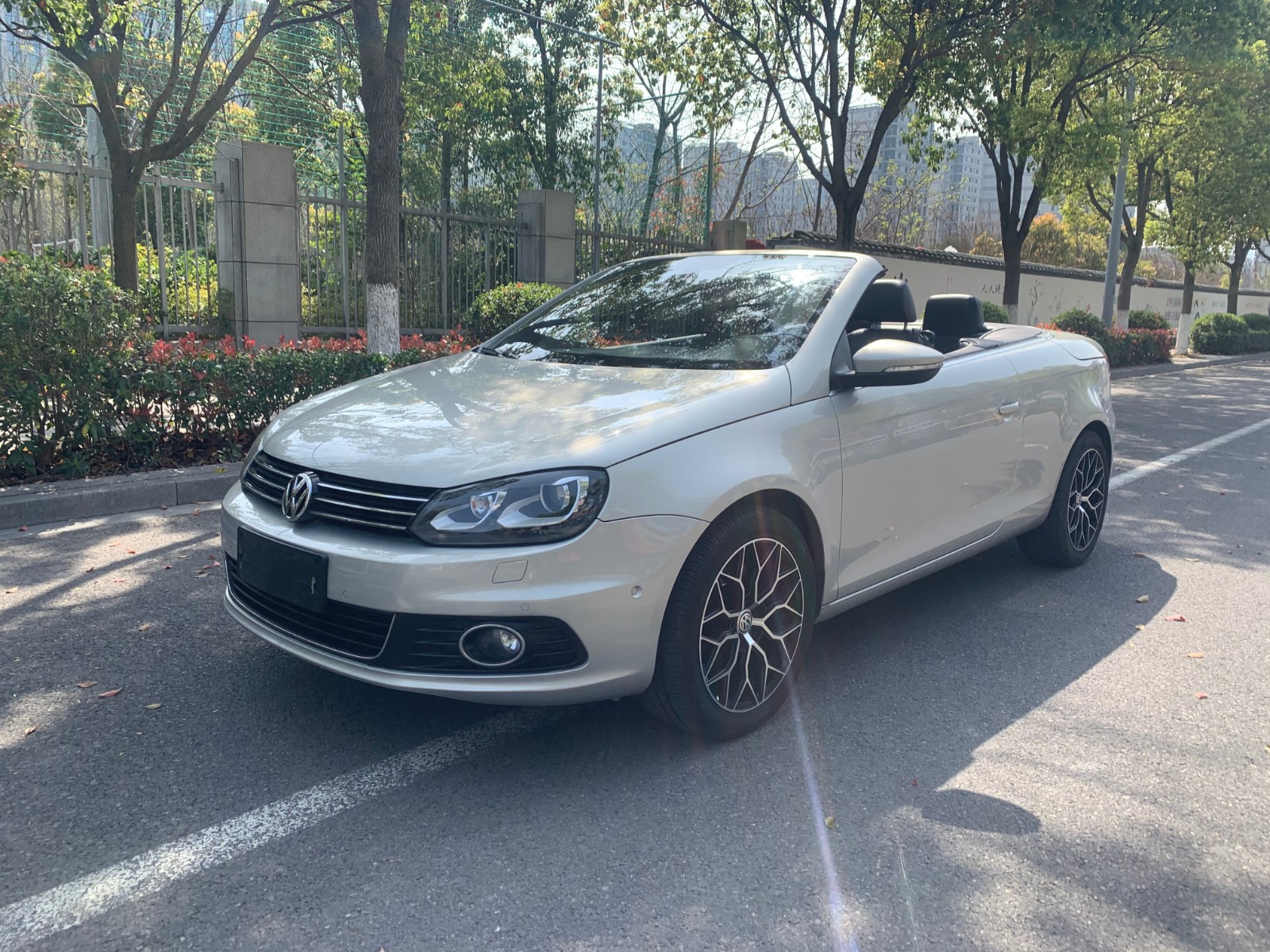 Volkswagen Eos 2013 immagine di auto 