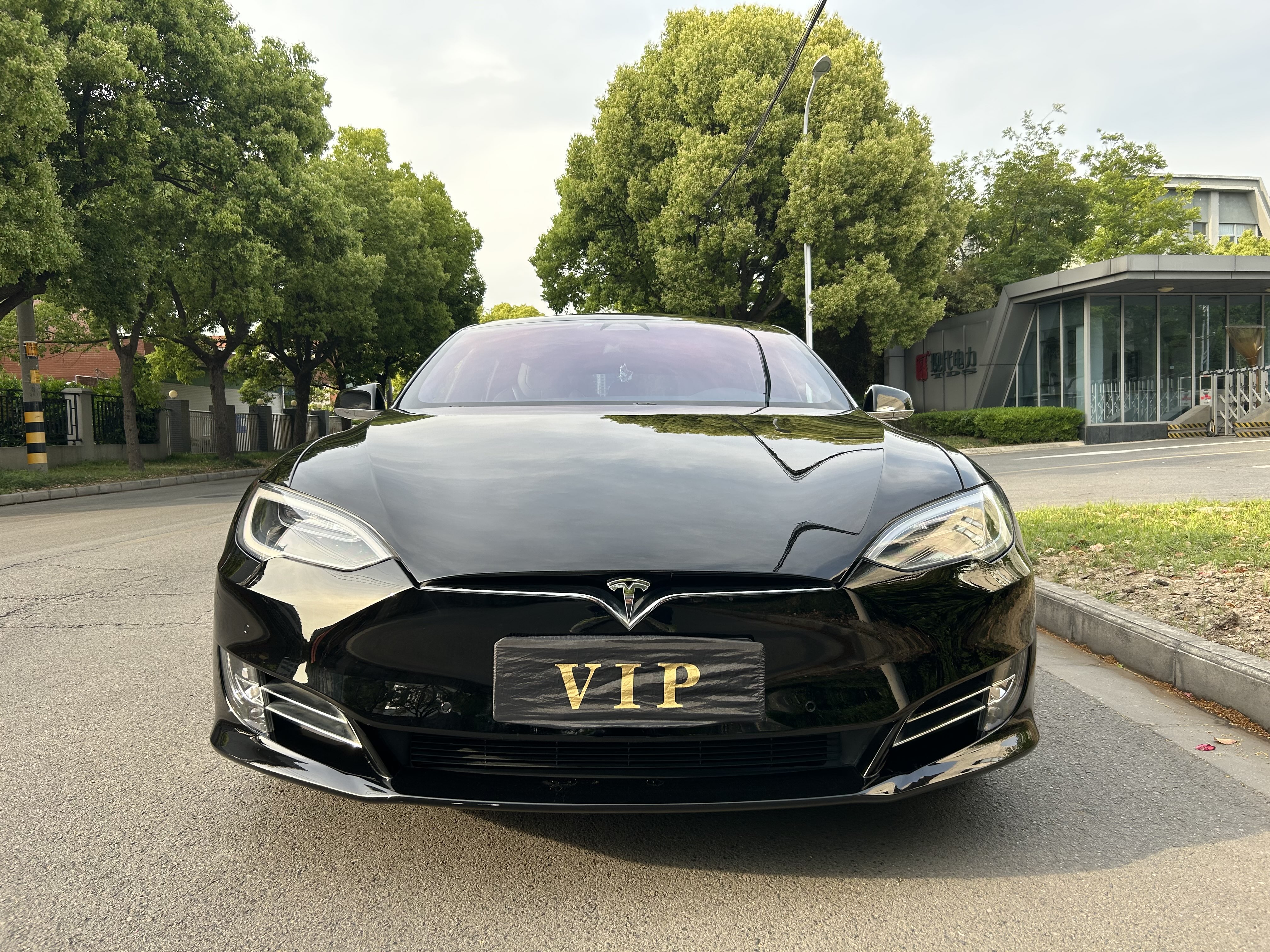 Tesla Model S 2018 汽车图片 