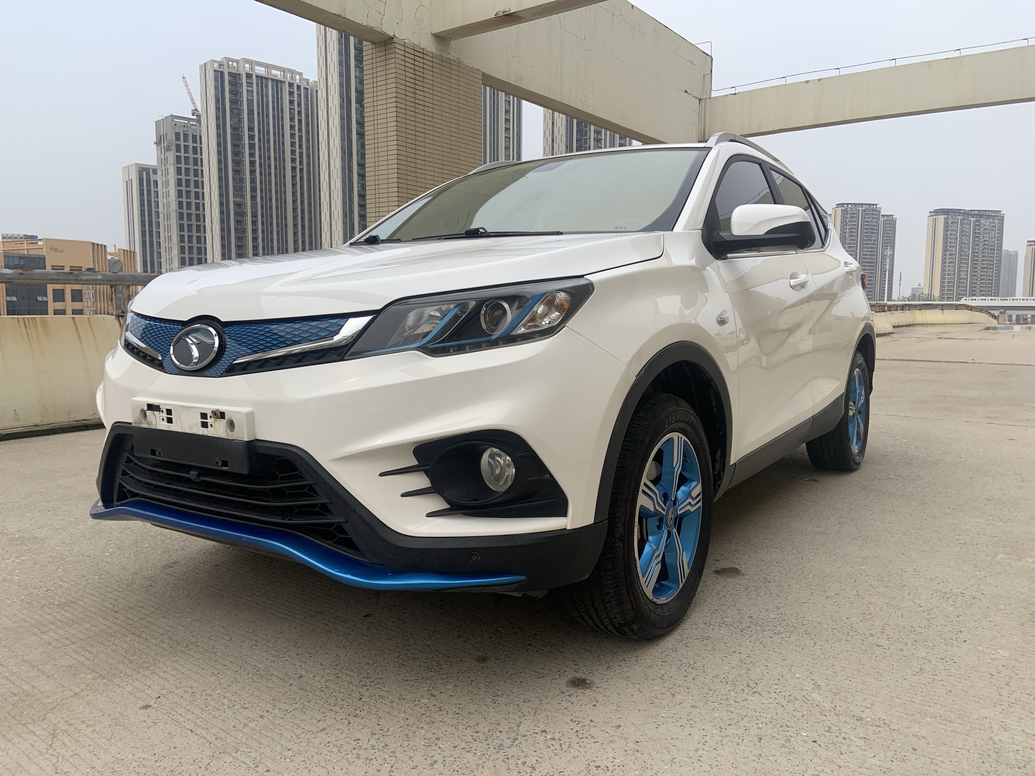 Soueast DX3 2018 Soueast DX3 2018 imagen de coche