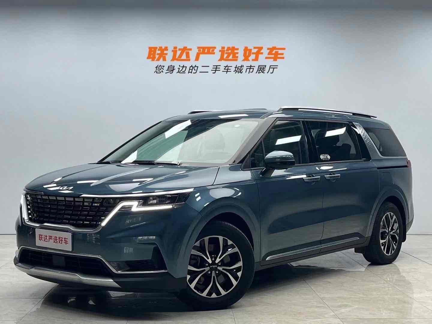 Kia Carnival 2021 汽车图片 