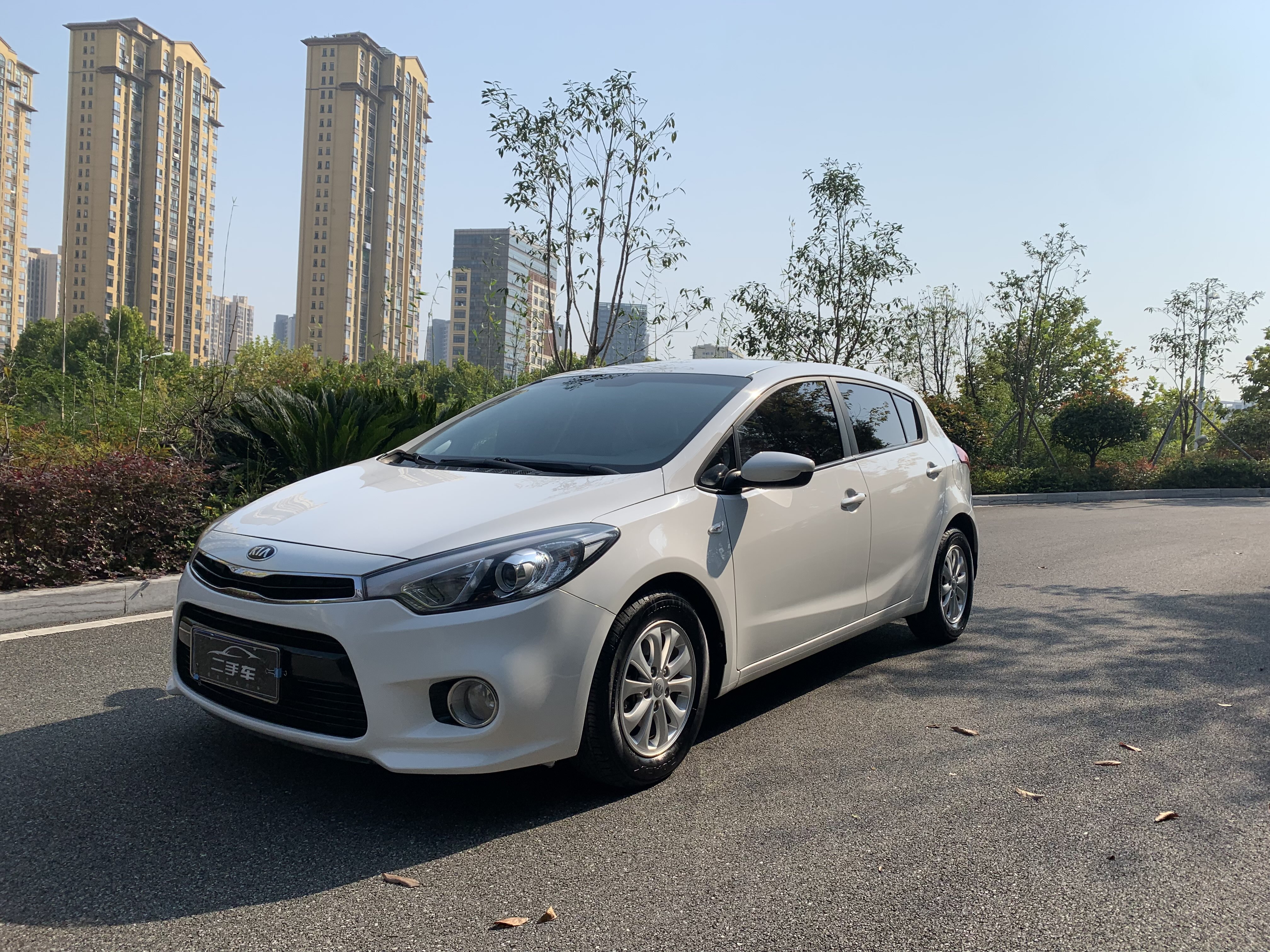 Kia Forte Koup 2015 汽车图片 