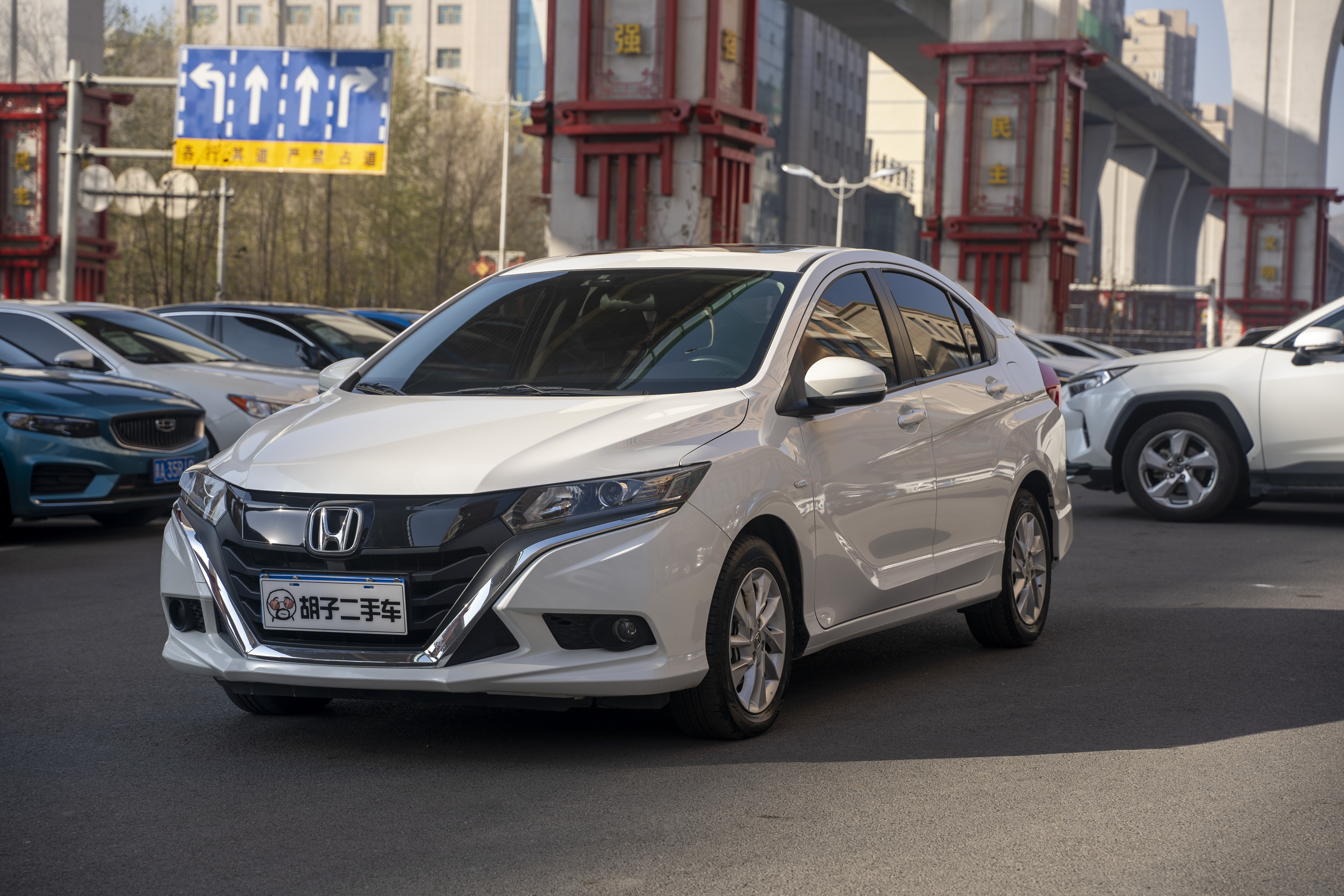 Honda Gienia 2019 car image 