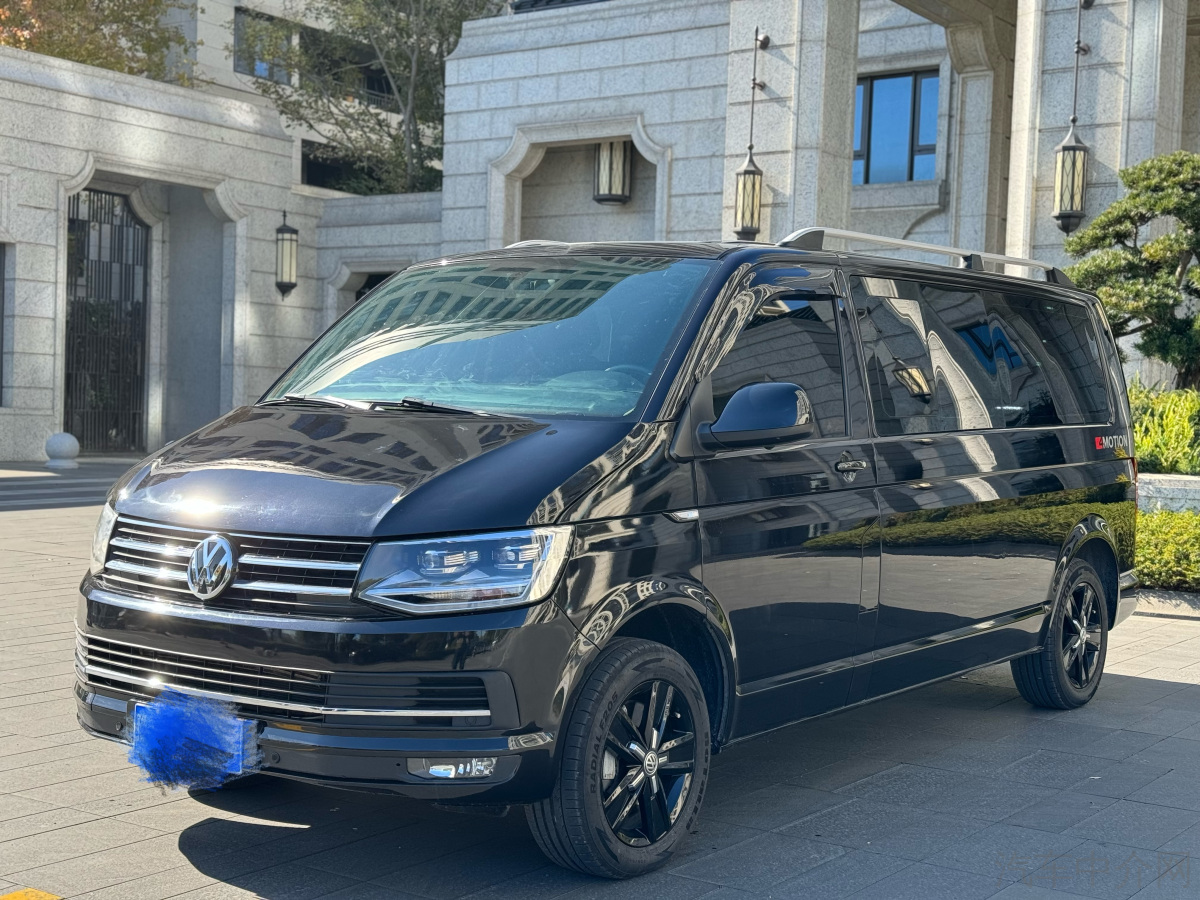Volkswagen Caravelle 2017 Volkswagen Caravelle 2017 car image
