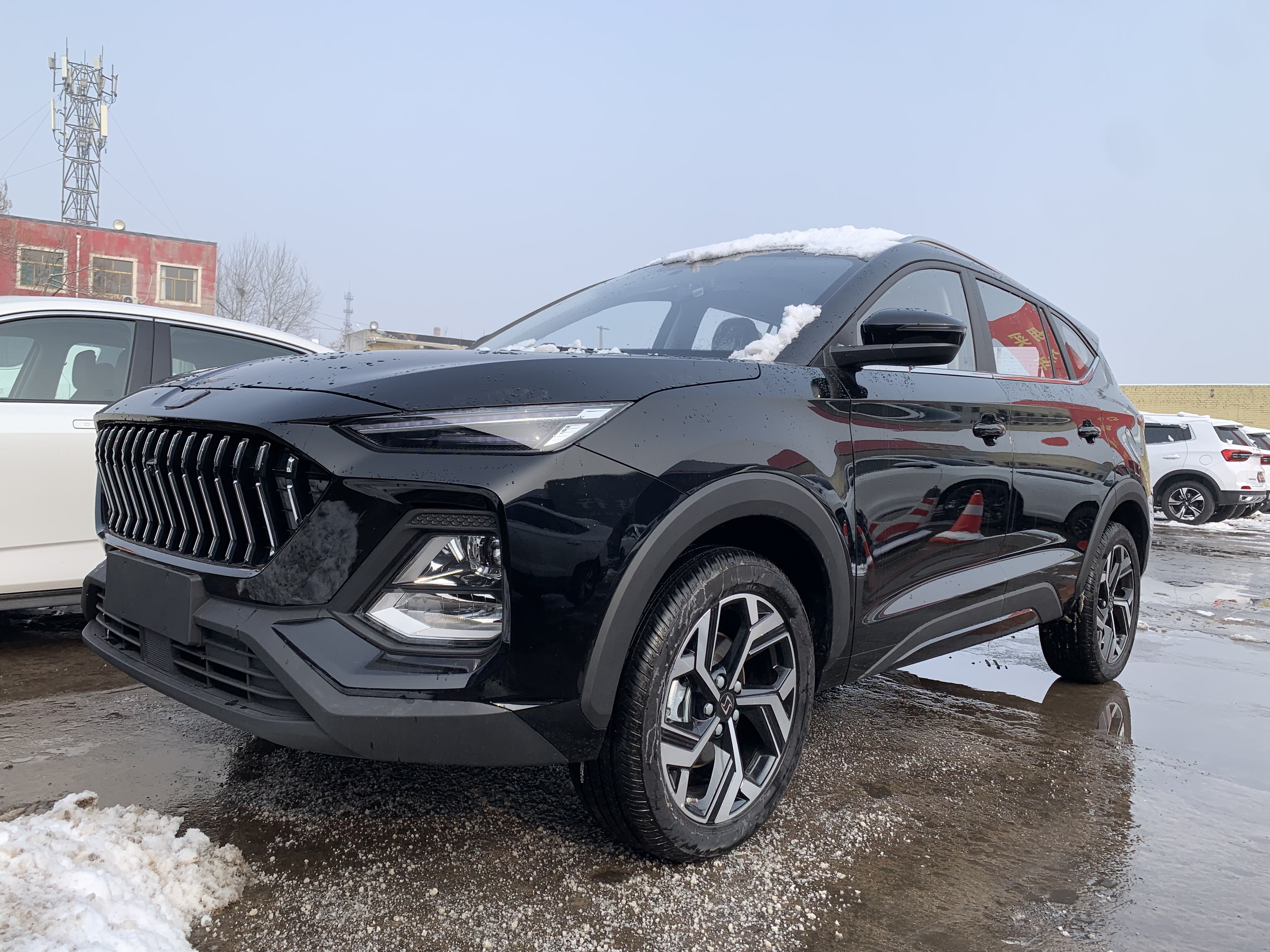 JAC X8 PLUS 2023 car image 