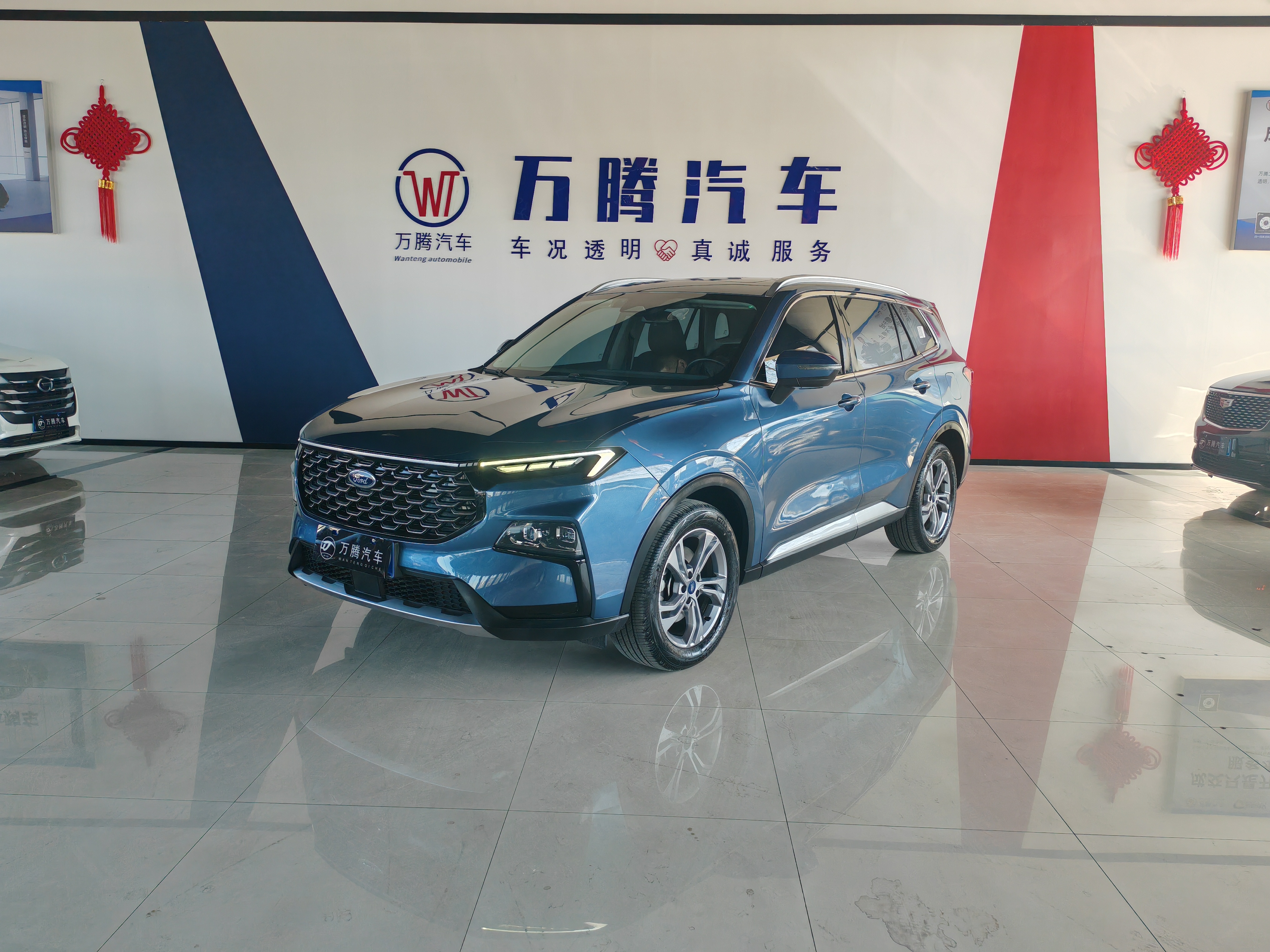 Ford Equator Sport 2022 immagine di auto 