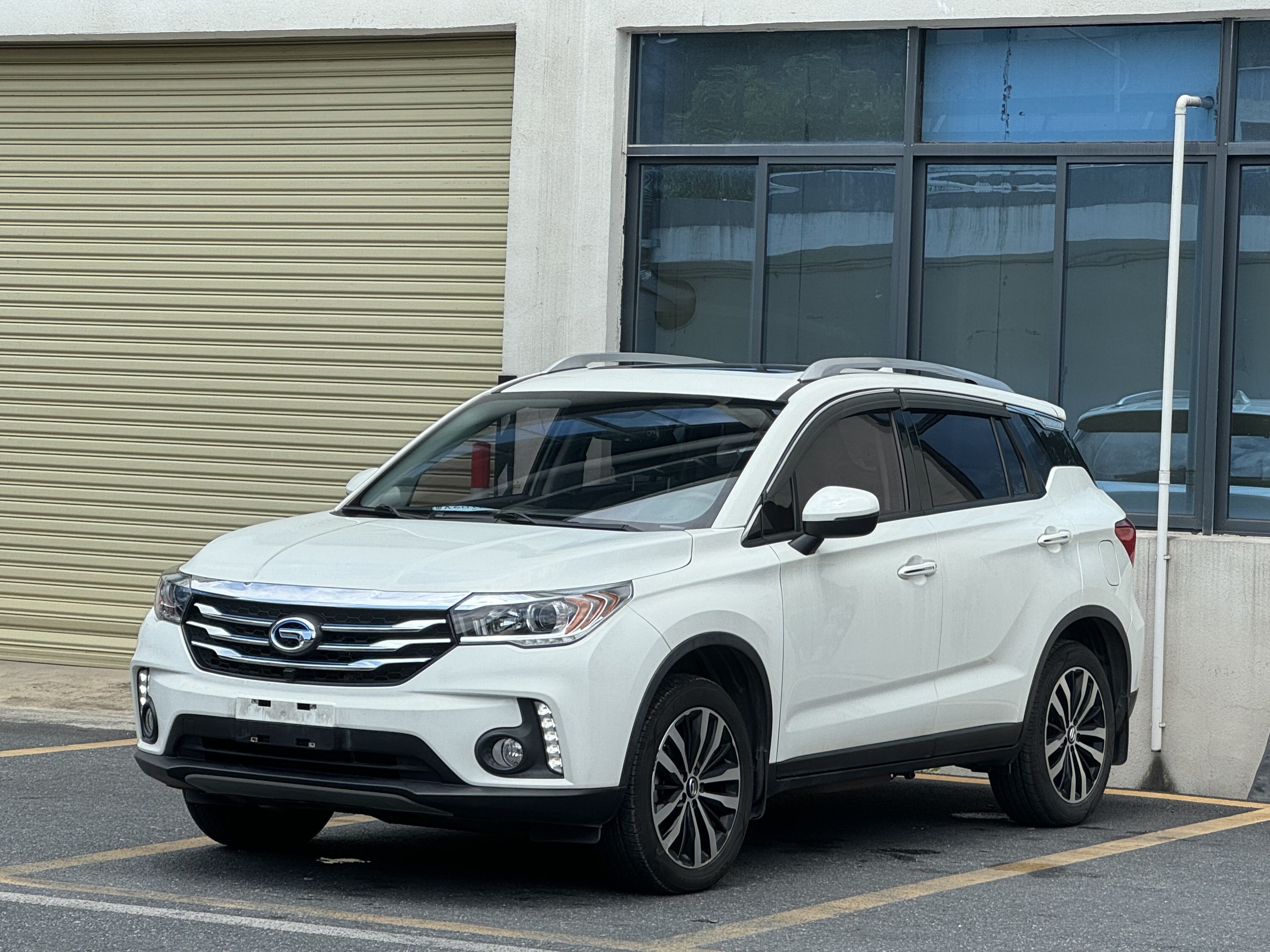 GAC Trumpchi GS4 New Energy 2018 GAC Trumpchi GS4 New Energy 2018 car image