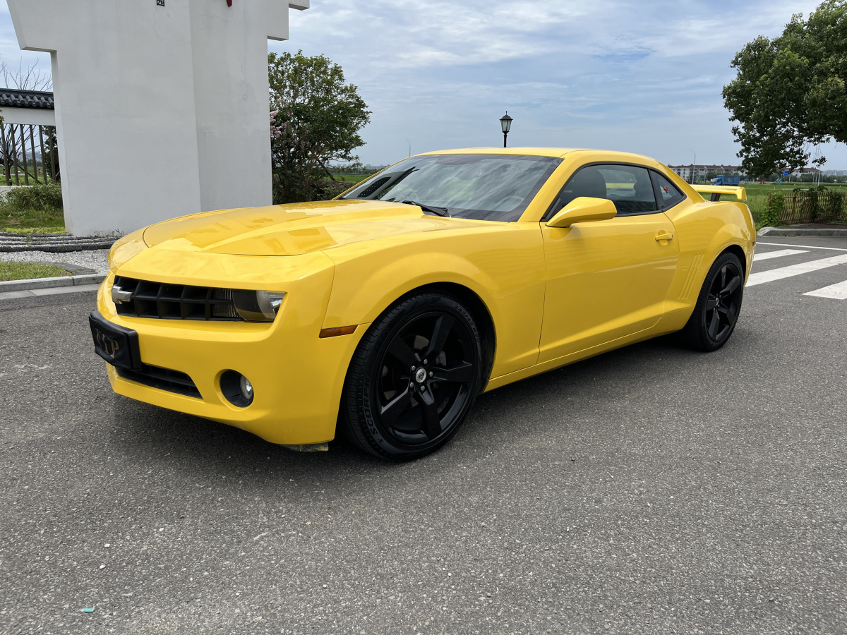 Chevrolet Camaro 2011 car image 
