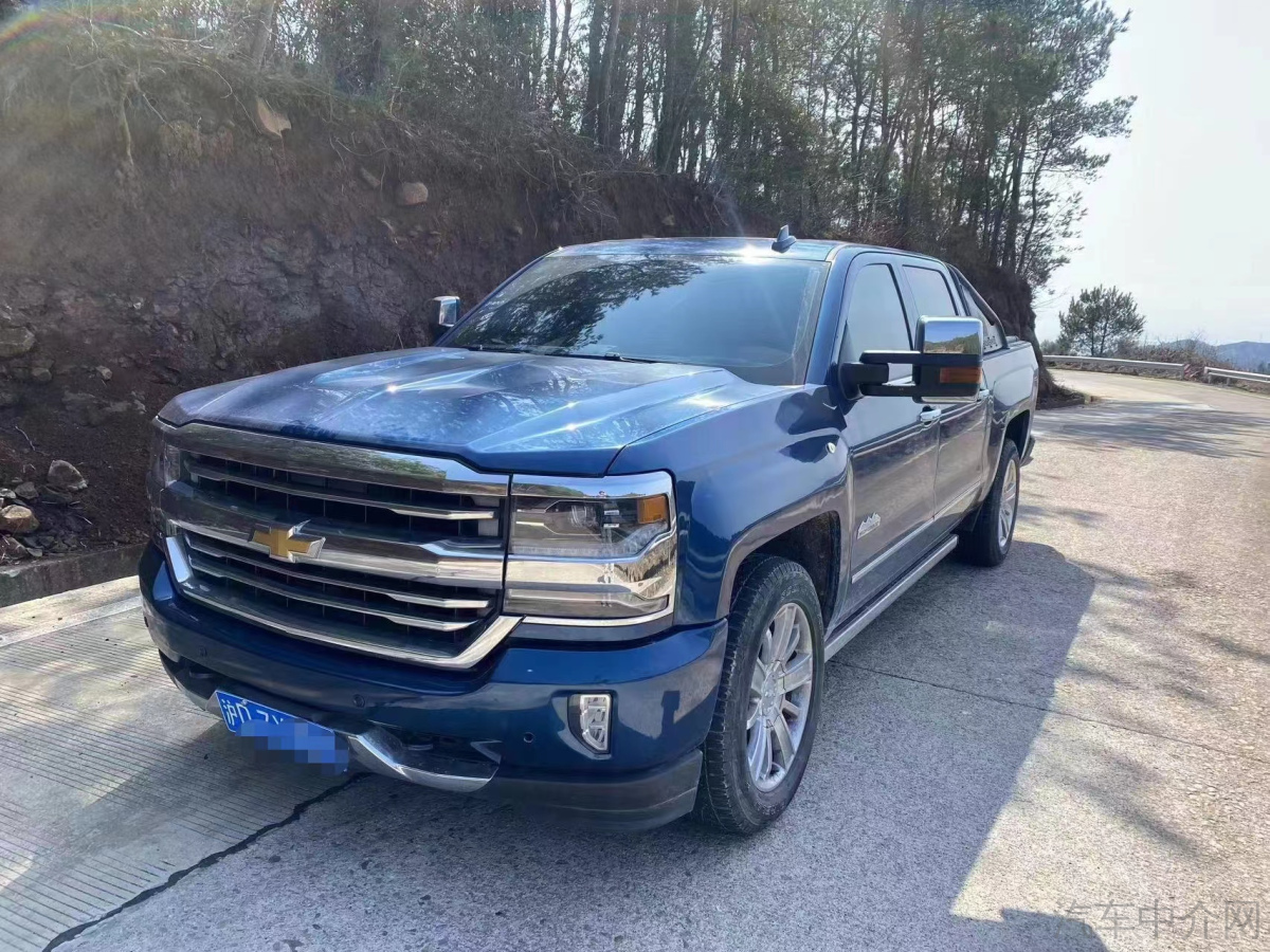 Chevrolet Silverado 2018 car image 
