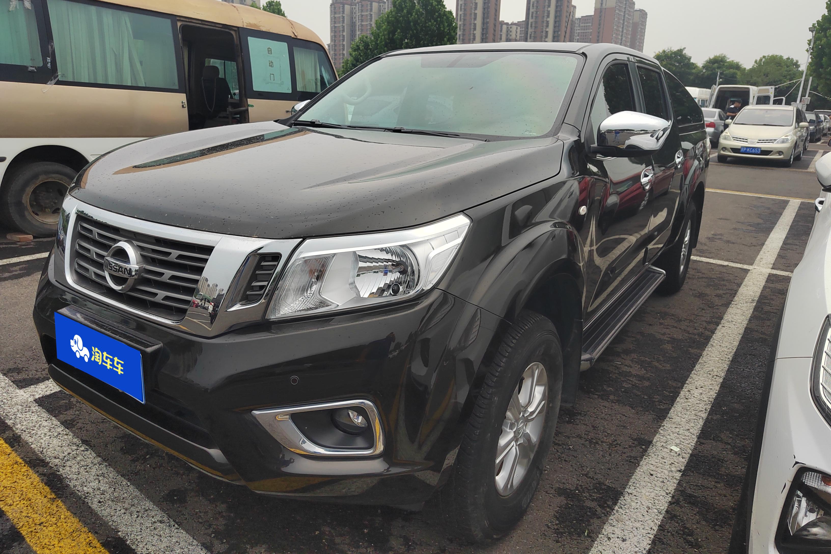 Nissan Navara 2018 汽车图片 