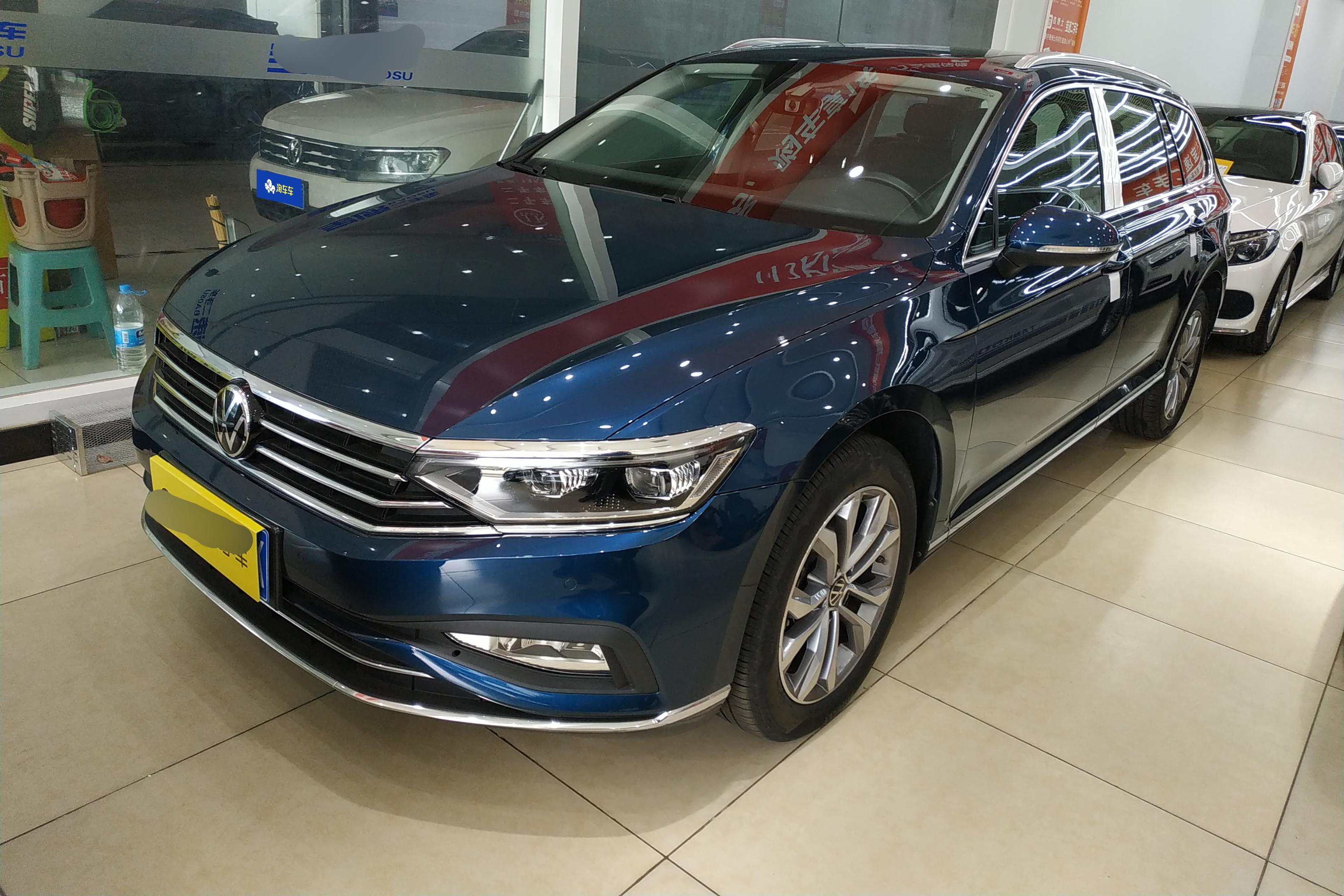 Volkswagen Passat Variant 2023 Volkswagen Passat Variant 2023 immagine di auto