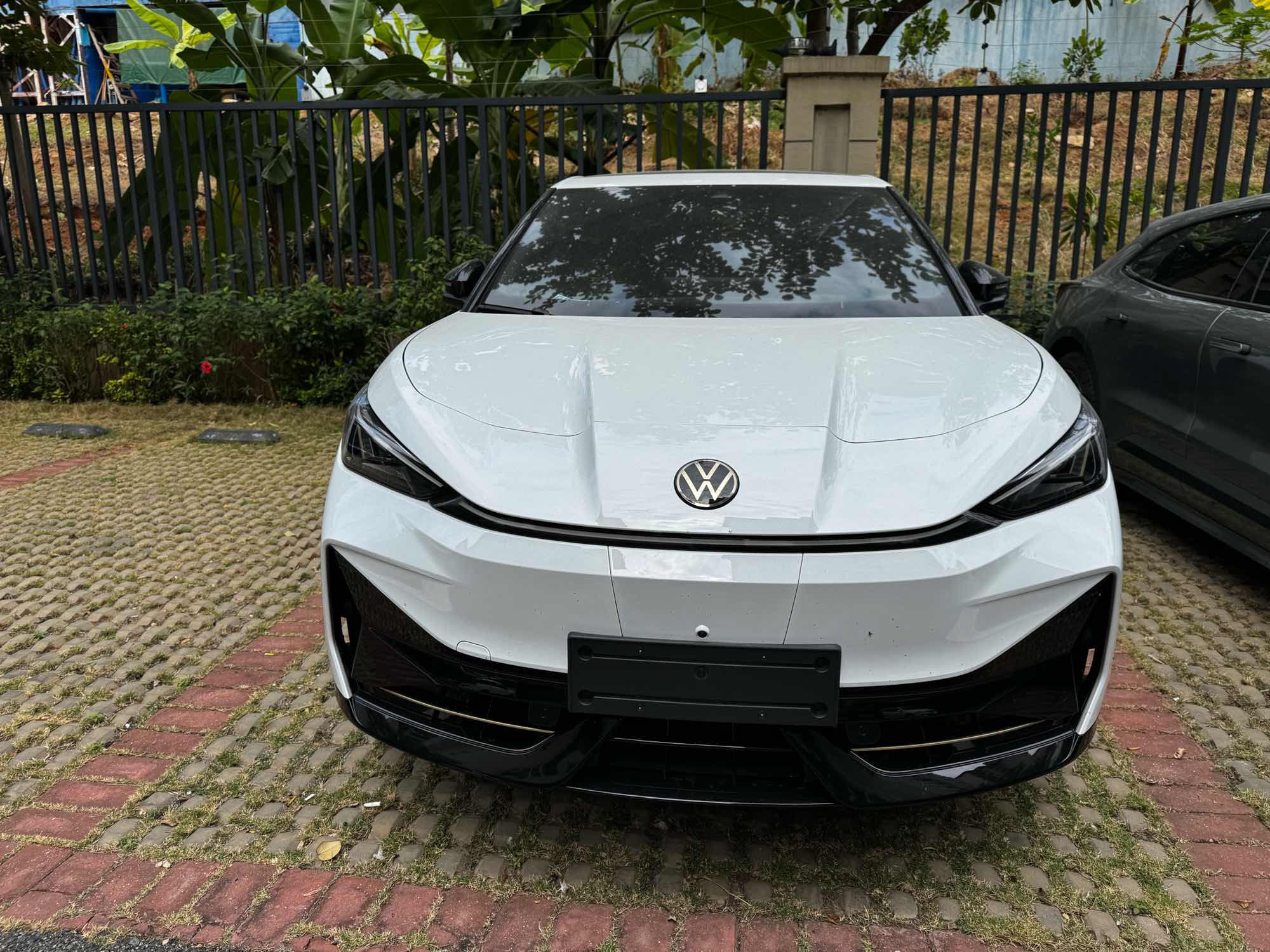 Volkswagen ID.UNYX 06 2024 汽车图片 