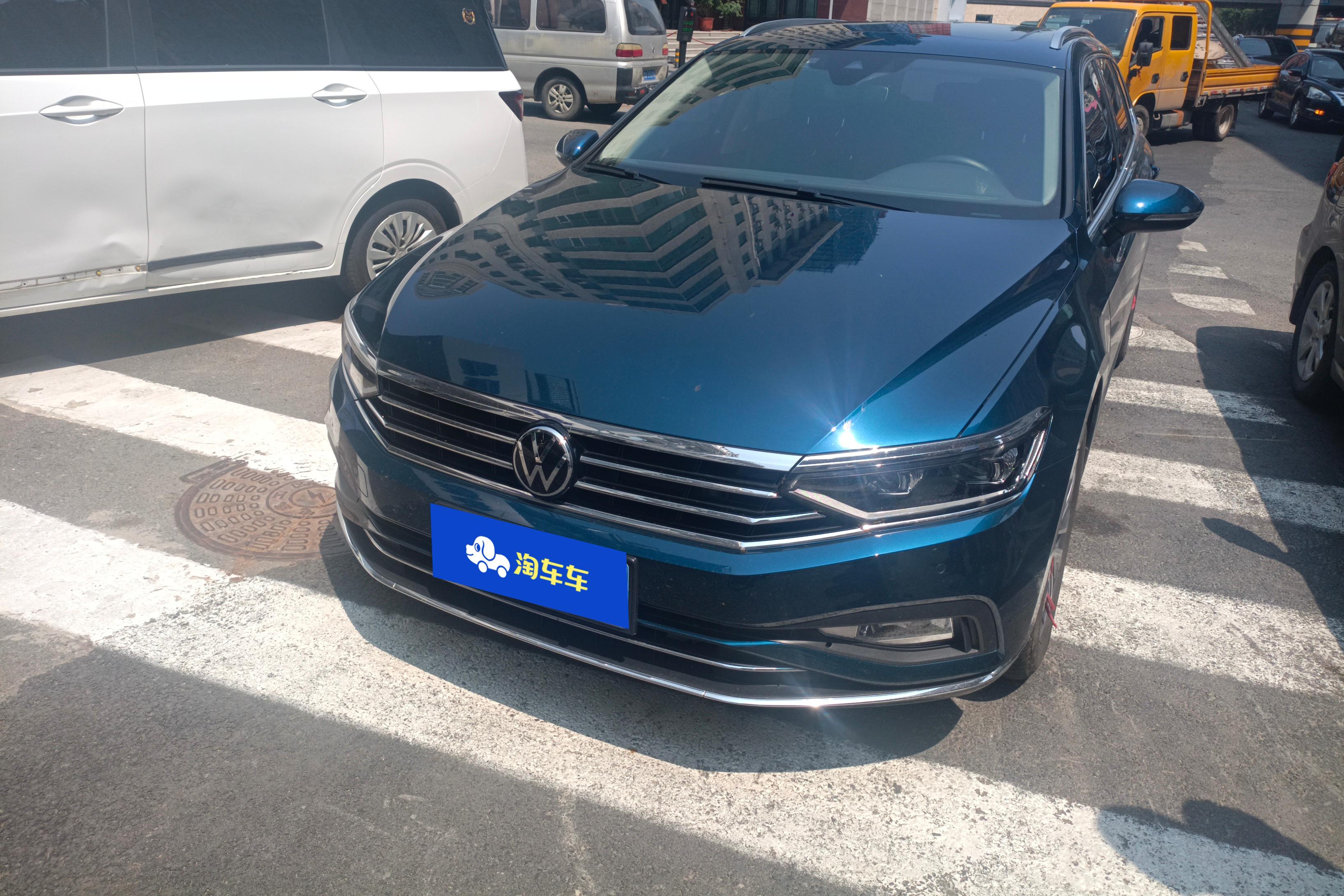 Volkswagen Passat Variant 2021 Volkswagen Passat Variant 2021 immagine di auto