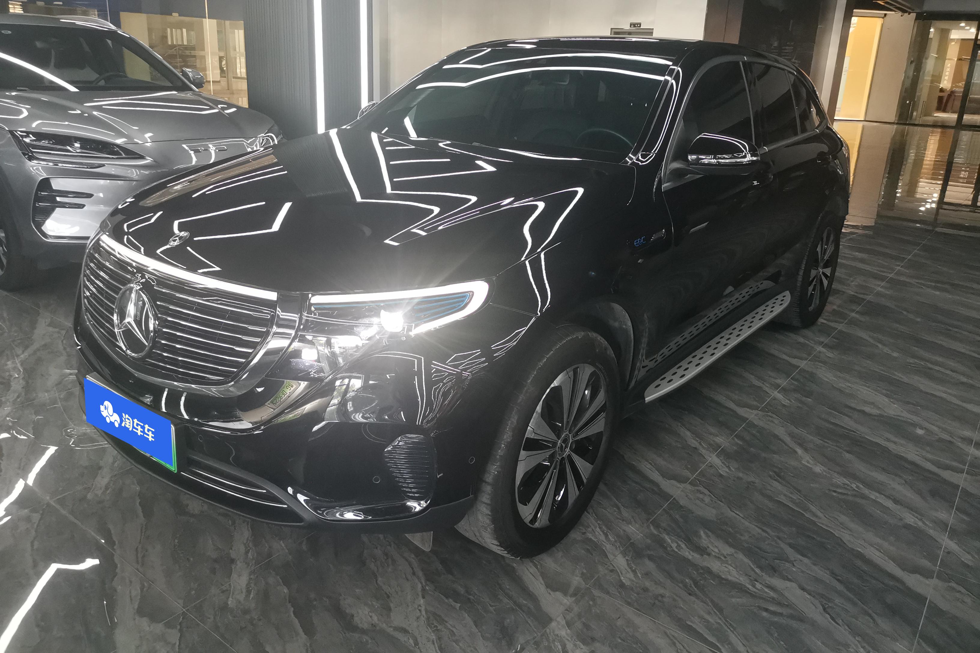 Mercedes-Benz EQC Class 2020 car image 