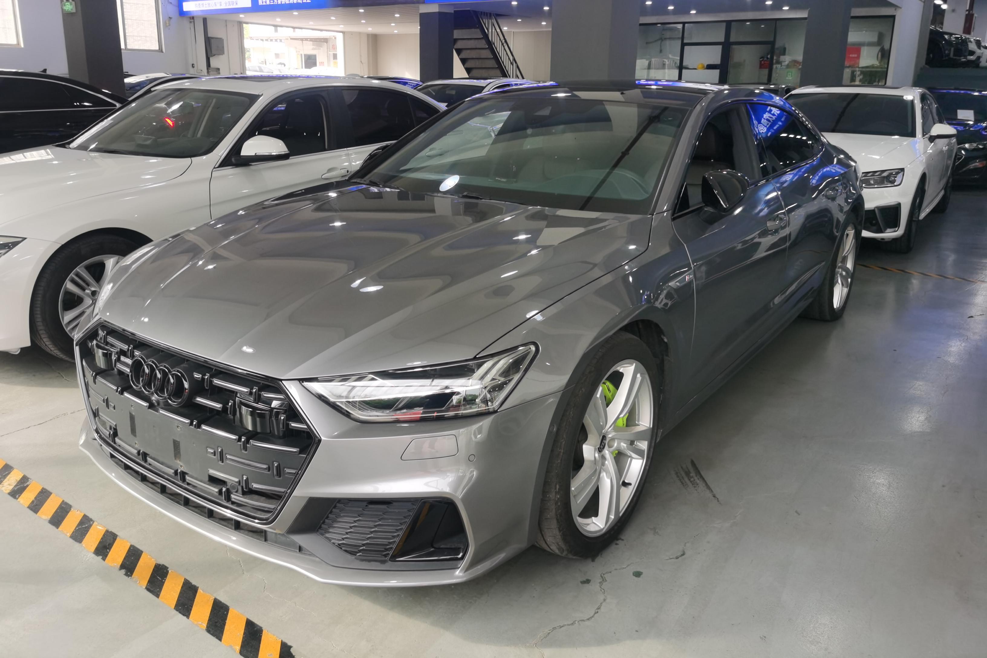 Audi A7L 2023 car image 