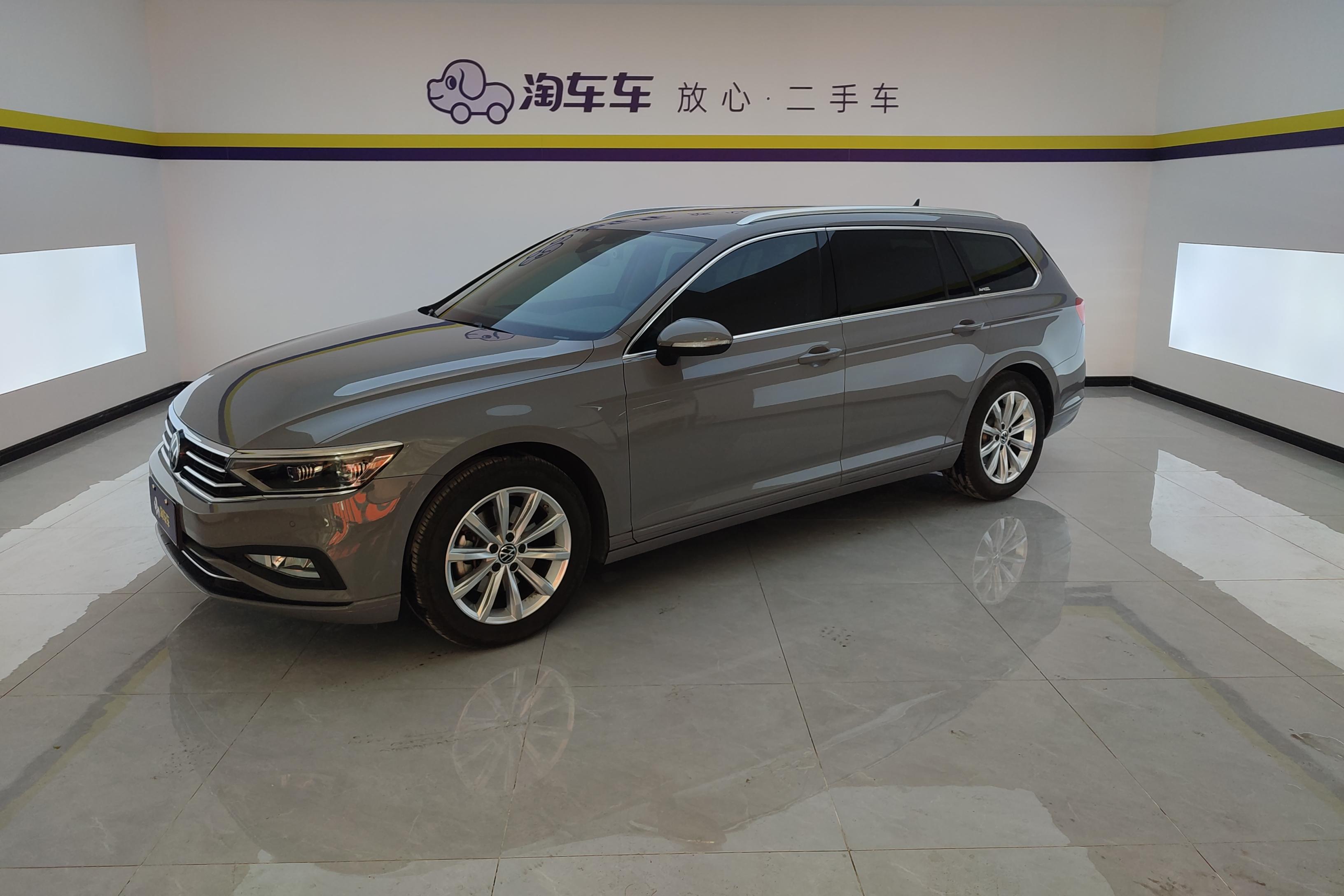 Volkswagen Passat Variant 2022 Volkswagen Passat Variant 2022 immagine di auto