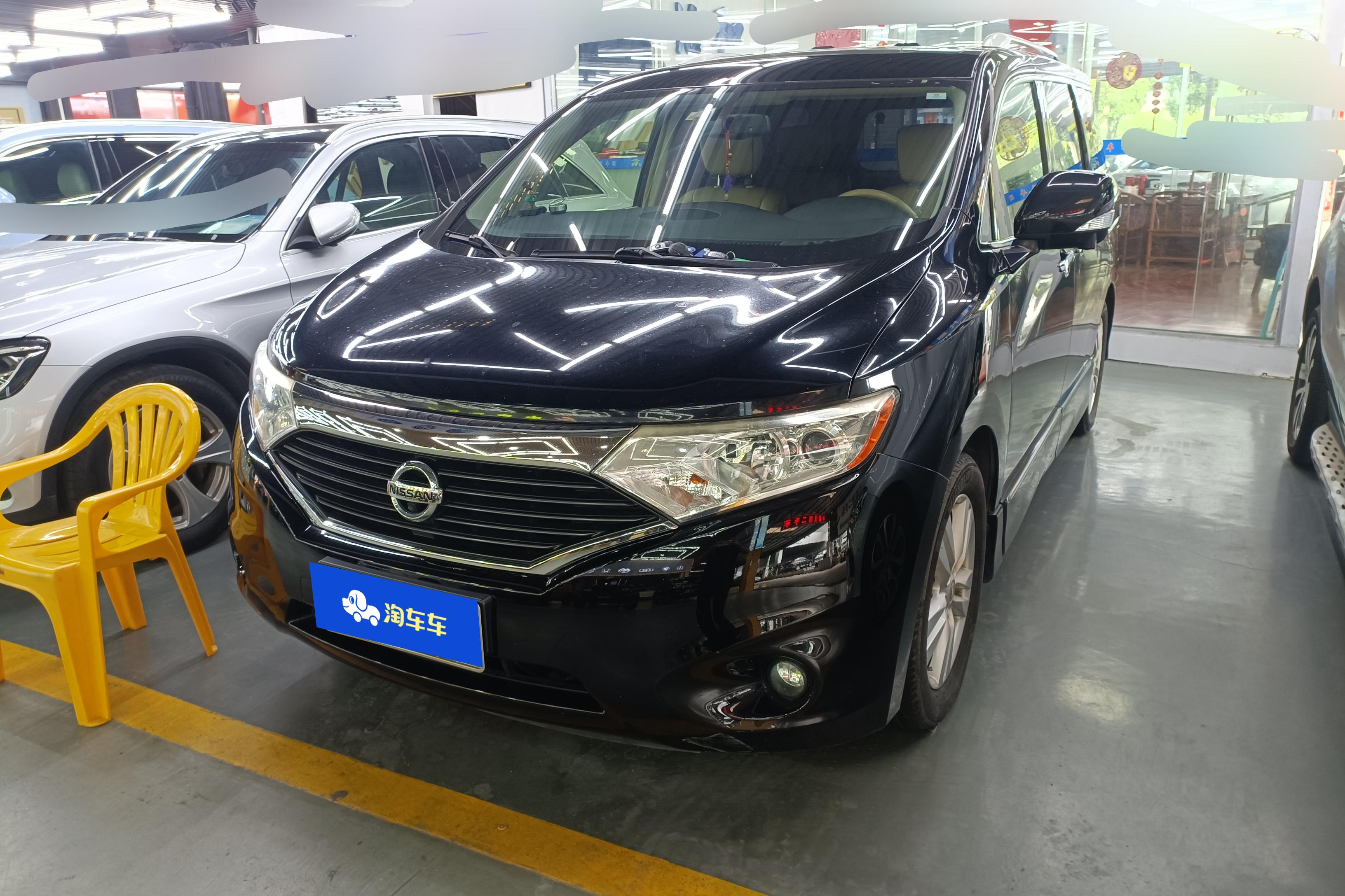 Nissan Quest 2015 汽车图片 