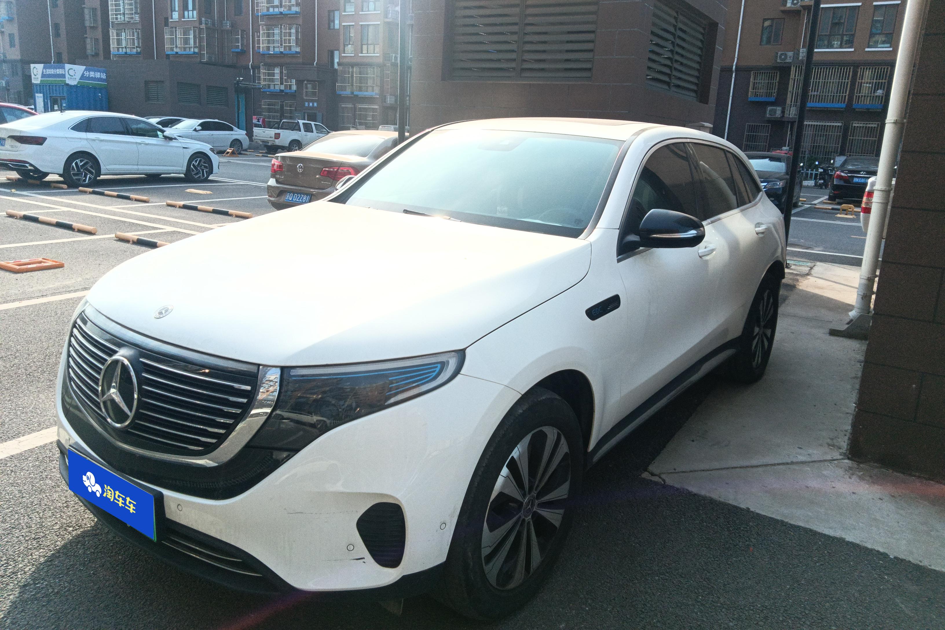 Mercedes-Benz EQC Class 2021 car image 