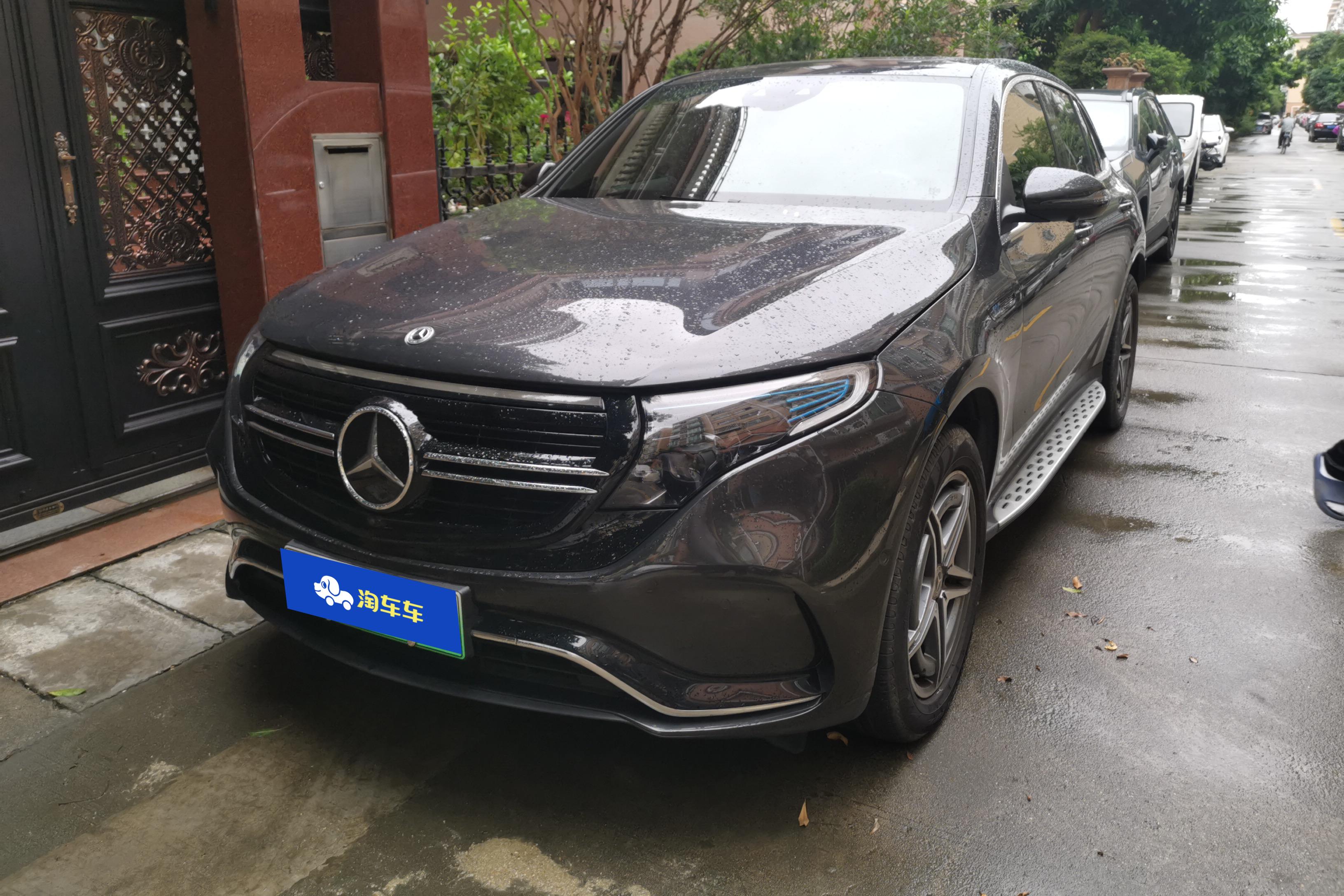 Mercedes-Benz EQC Class 2022 car image 