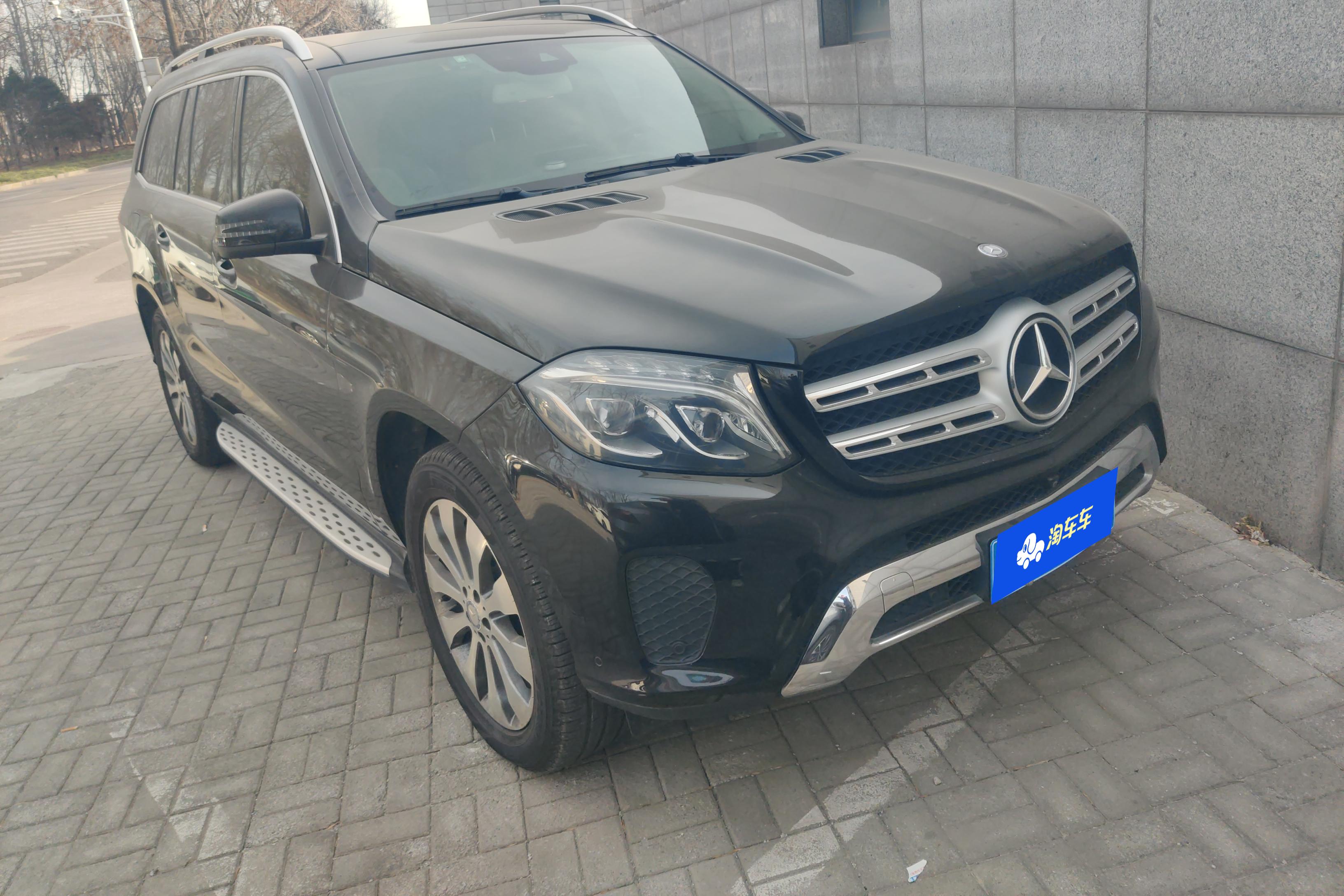 Mercedes-Benz GLS AMG 2016 Mercedes-Benz GLS AMG 2016 car image