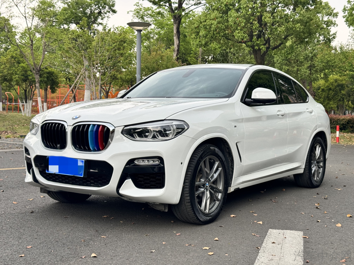 BMW X4 M40i 2018 car image 