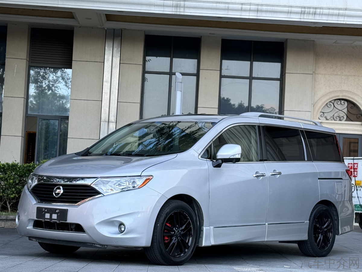 Nissan Quest 2016 汽车图片 