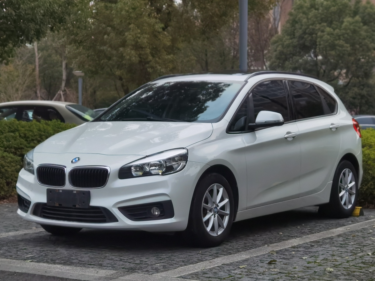 BMW 2 Series 2016 car image 