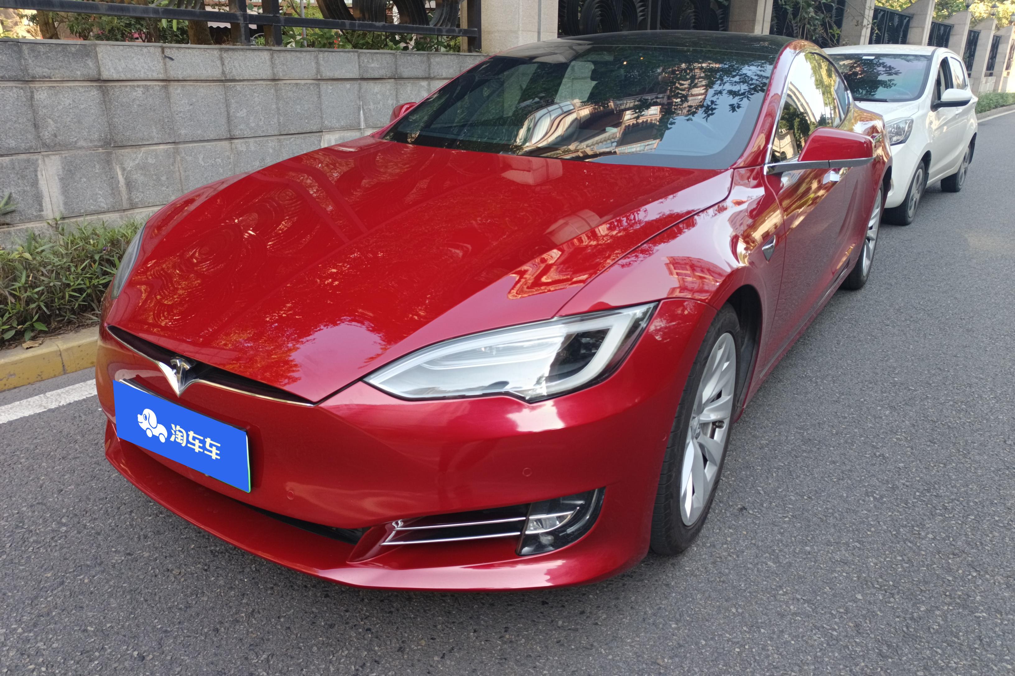 Tesla Model S 2018 汽车图片 