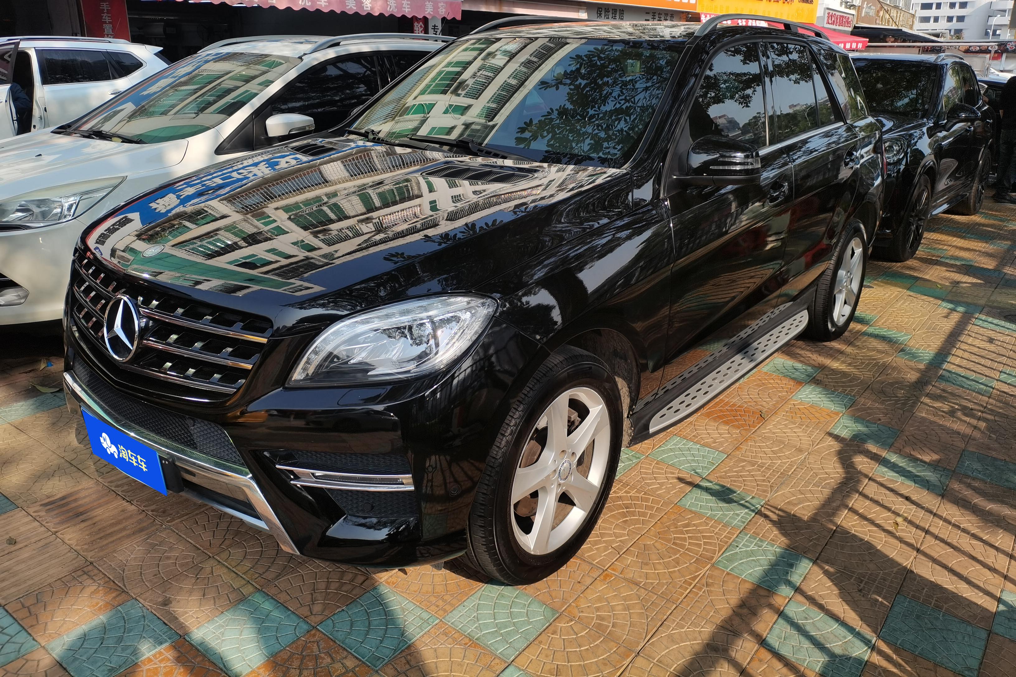 Mercedes-Benz M Class 2013 car image 