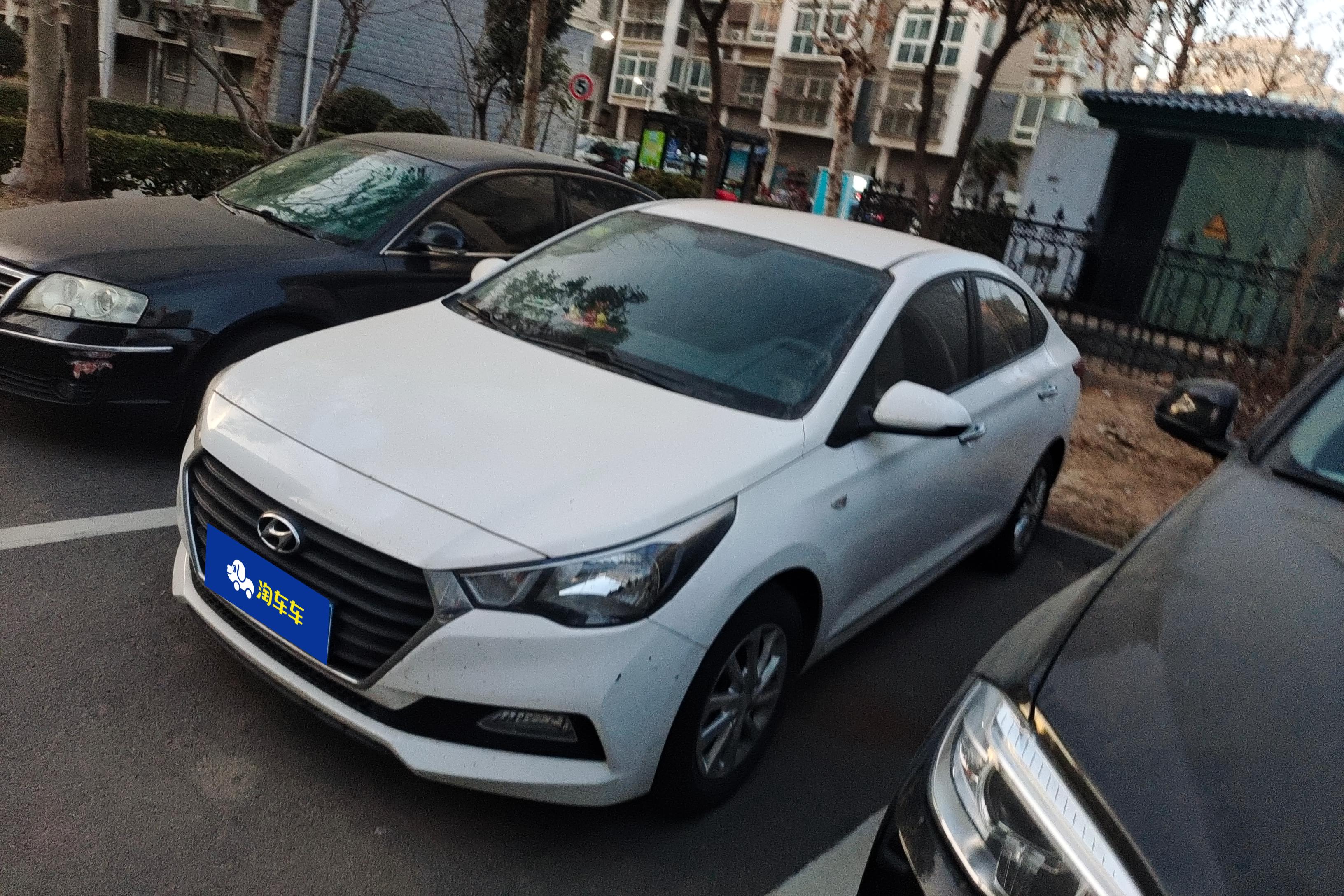Hyundai Verna 2019 car image 