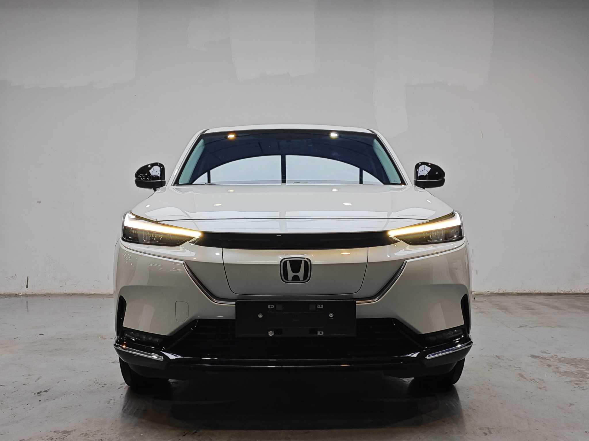 Honda e:NS1 2024 car image 